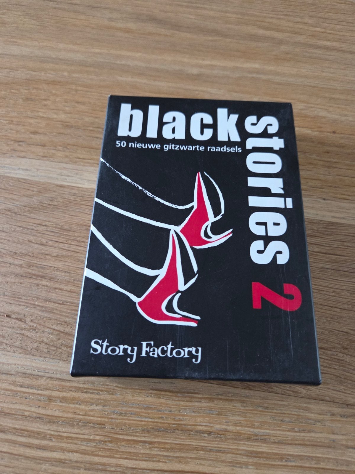 black stories 2, Hobby en Vrije tijd, Gezelschapsspellen | Kaartspellen, Ophalen of Verzenden, Zo goed als nieuw