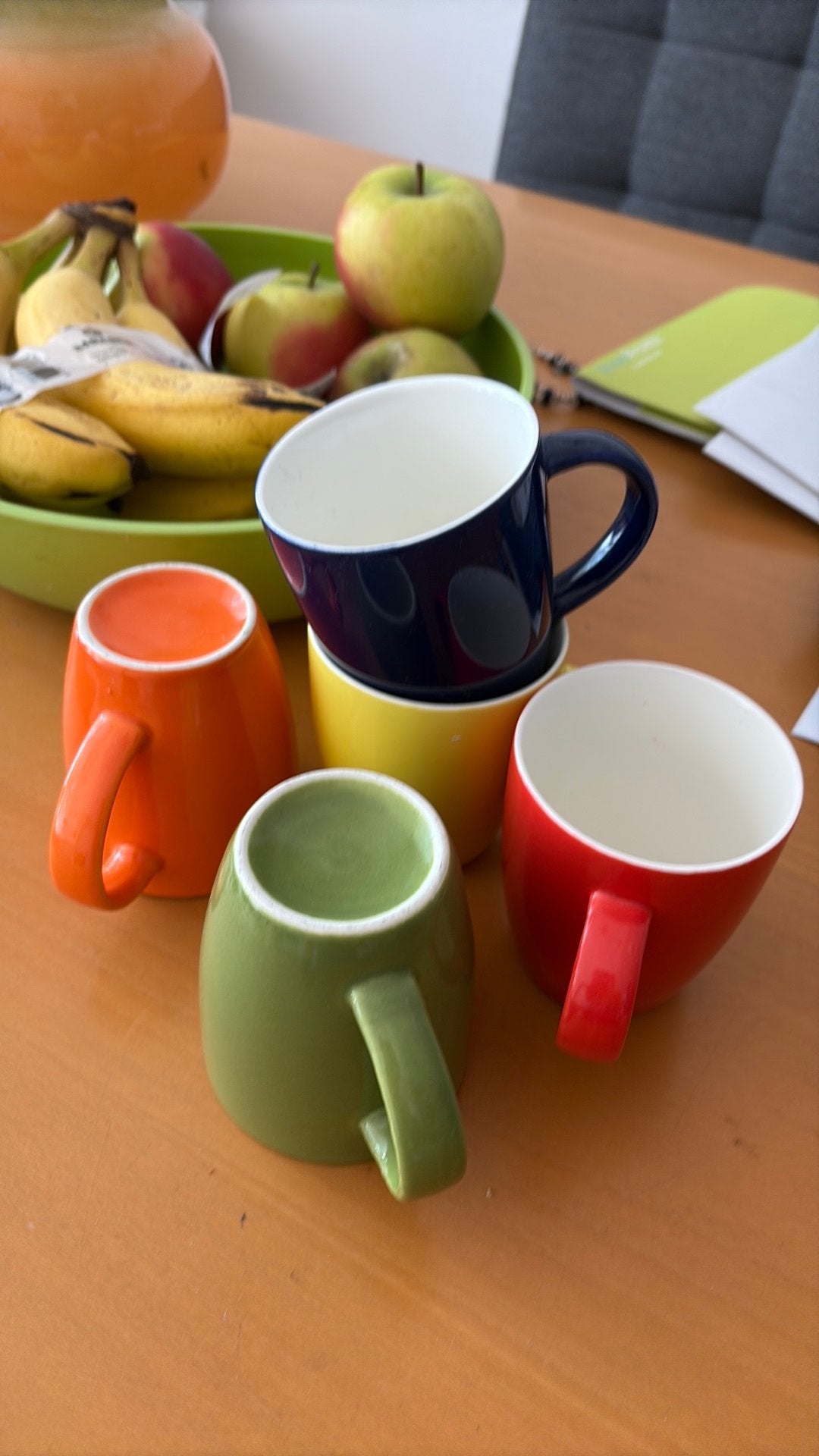 Koffiemokken kleurtjes, Ophalen, Zo goed als nieuw