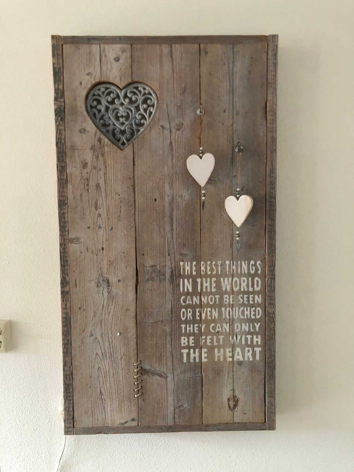Houten wanddecoratie met hart en inspirerende tekst, Ophalen, Hout, Overige stijlen, Zo goed als nieuw