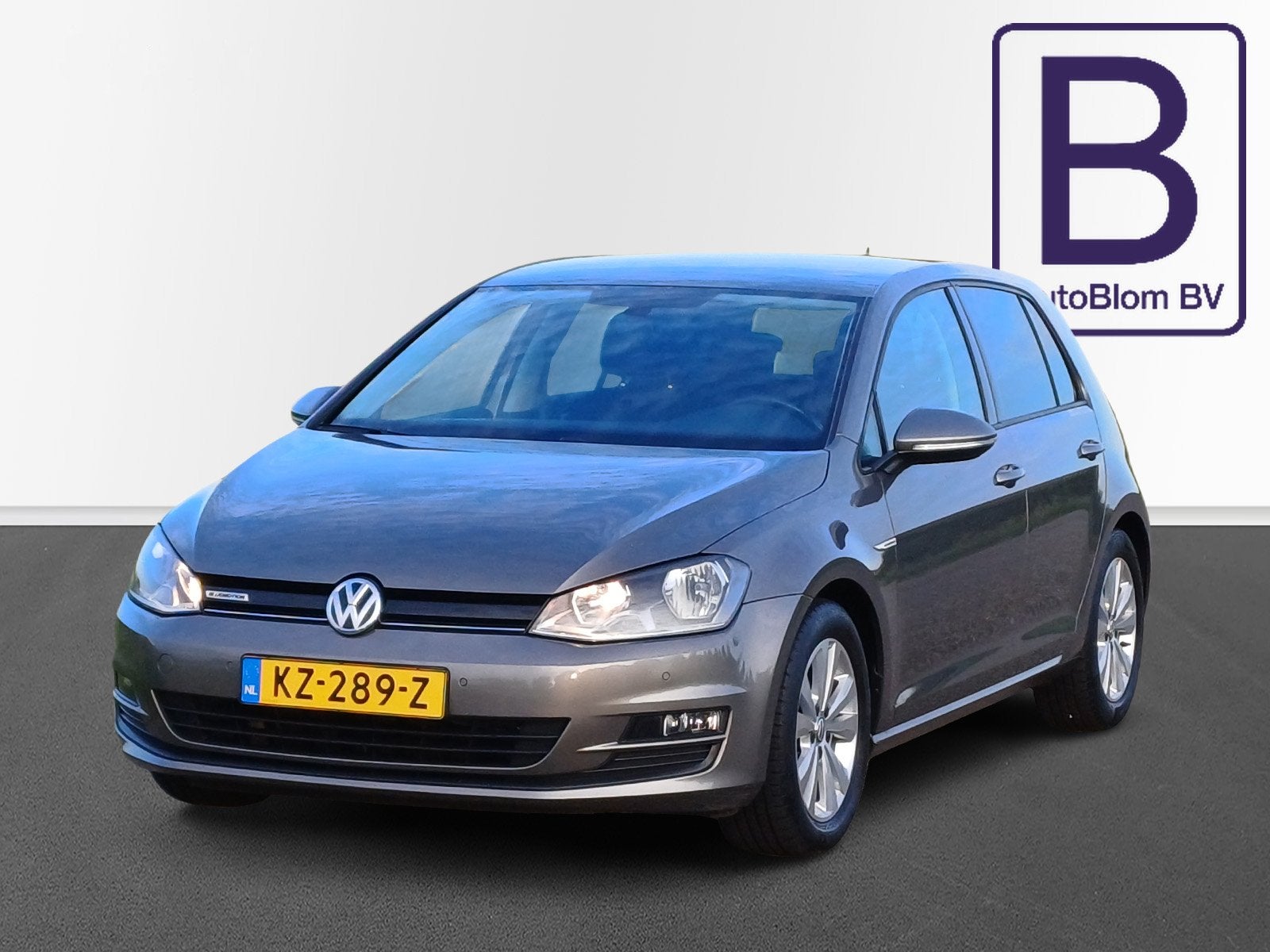 Volkswagen Golf 1.0 TSI Comfortline / (bj 2017), Voorwielaandrijving, Automatische klimaatregeling, Gebruikt, Euro 6