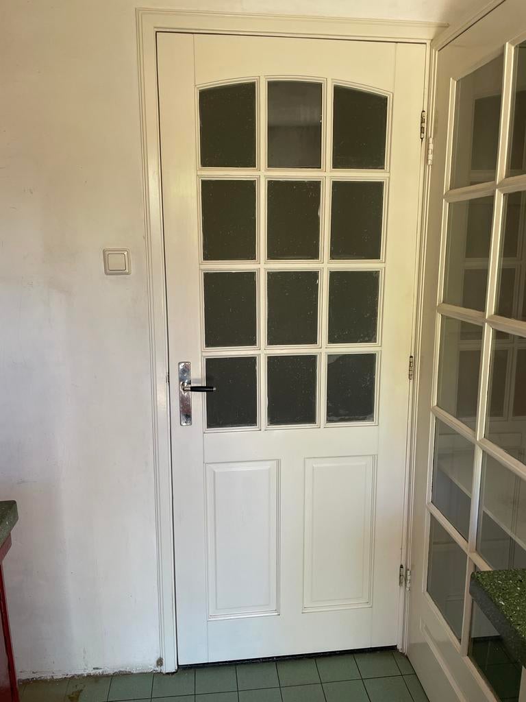 Witte binnendeur met glaspanelen. 82,5 x 211 cm, Doe-het-zelf en Verbouw, Deuren en Horren, Ophalen, Gebruikt, 80 tot 100 cm, Binnendeur