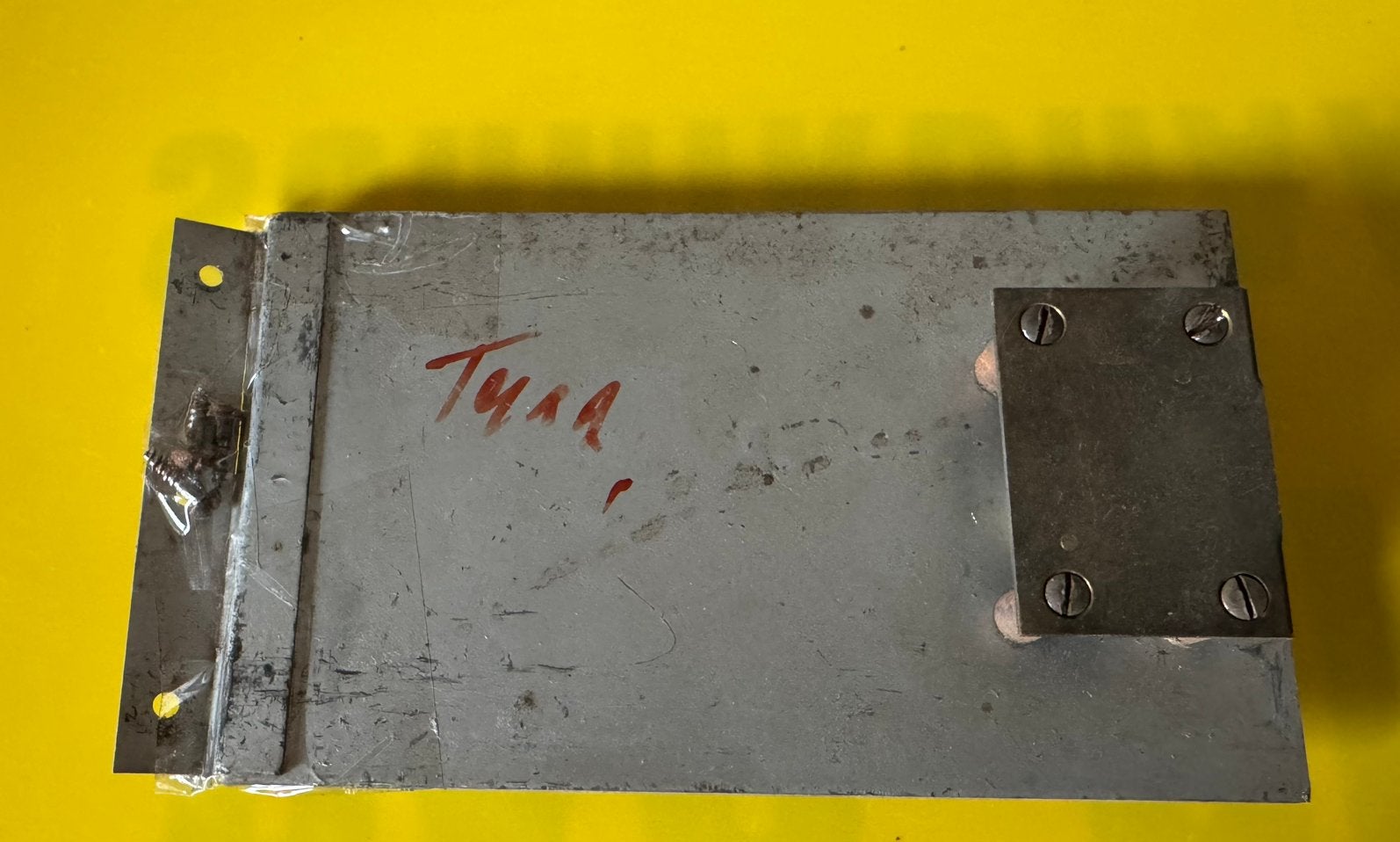 Metalen deurtje tura bell tbv afsluiten cashbox, Verzamelen, Automaten | Gokkasten en Fruitautomaten, Ophalen of Verzenden, Gebruikt