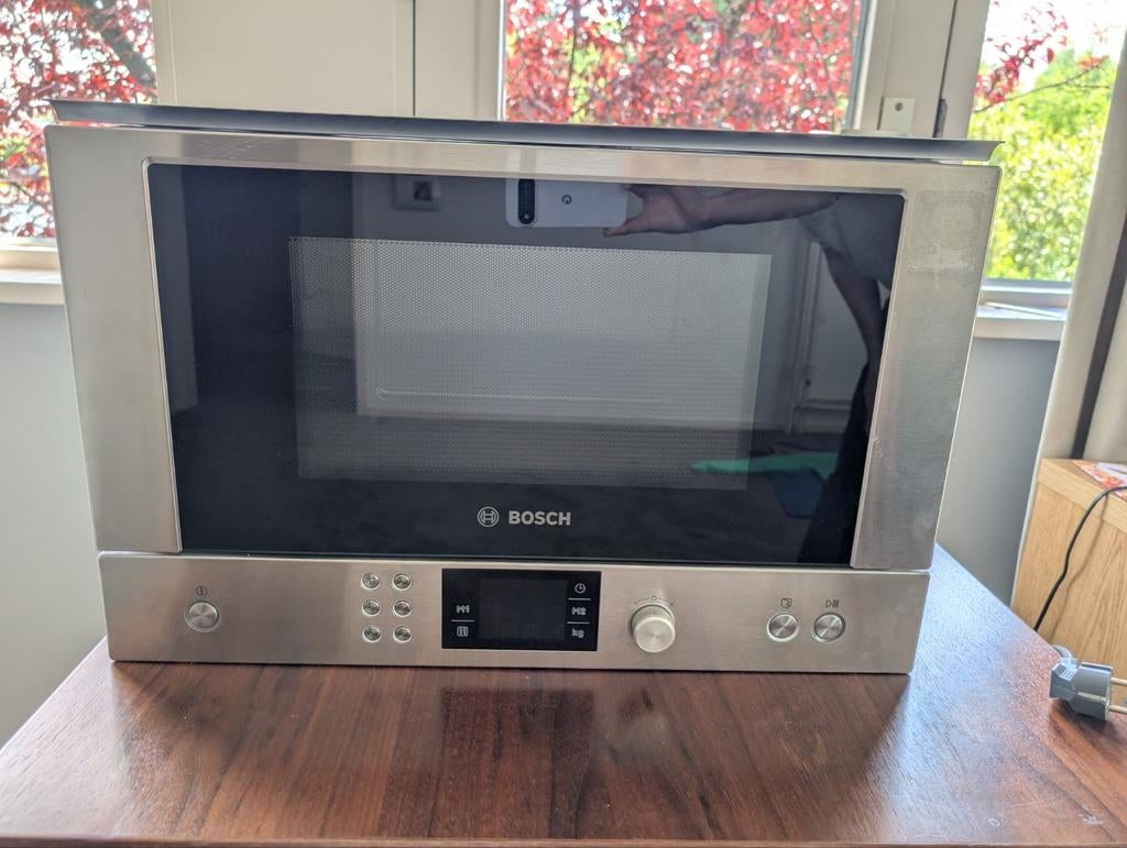 Bosch Inbouw Magnetron - Ook vrijstaand te gebruiken, Gebruikt, 60 cm of meer, Ophalen of Verzenden, Magnetron