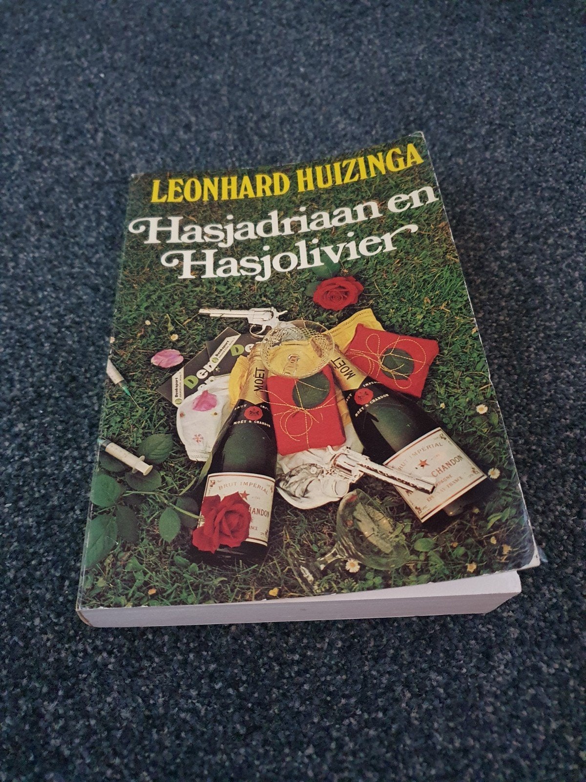 Hasjadriaan en Hasjolivier - Leonhard Huizinga, Ophalen of Verzenden, Gelezen, Leonhard Huizinga