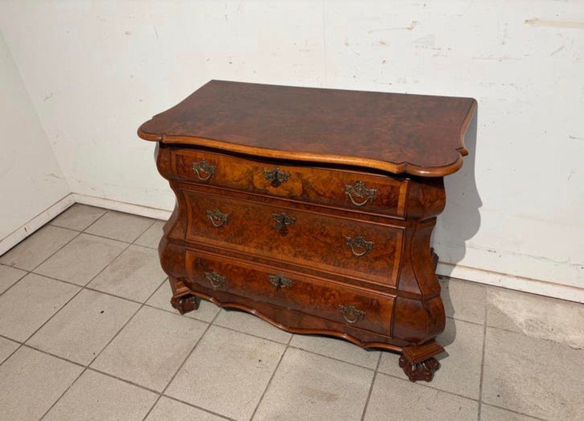 Wortelnoten drie laden commode blikvanger klassiek antiek, Antiek en Kunst, Ophalen