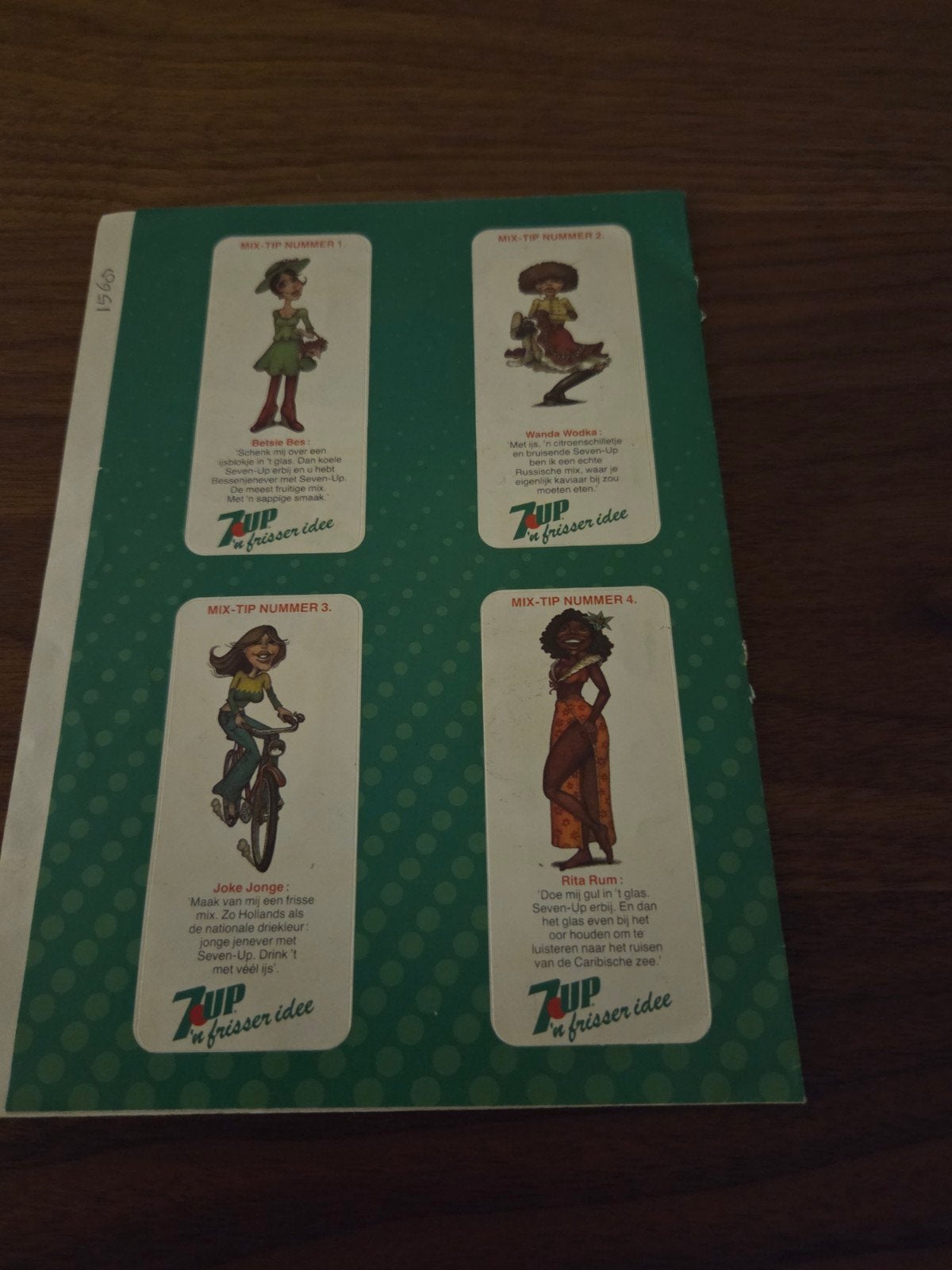 1568 Vintage 7UP Stickervel - 'n Frisser Idee (Mix-Tip Numme, Ophalen of Verzenden, Zo goed als nieuw, Overige typen