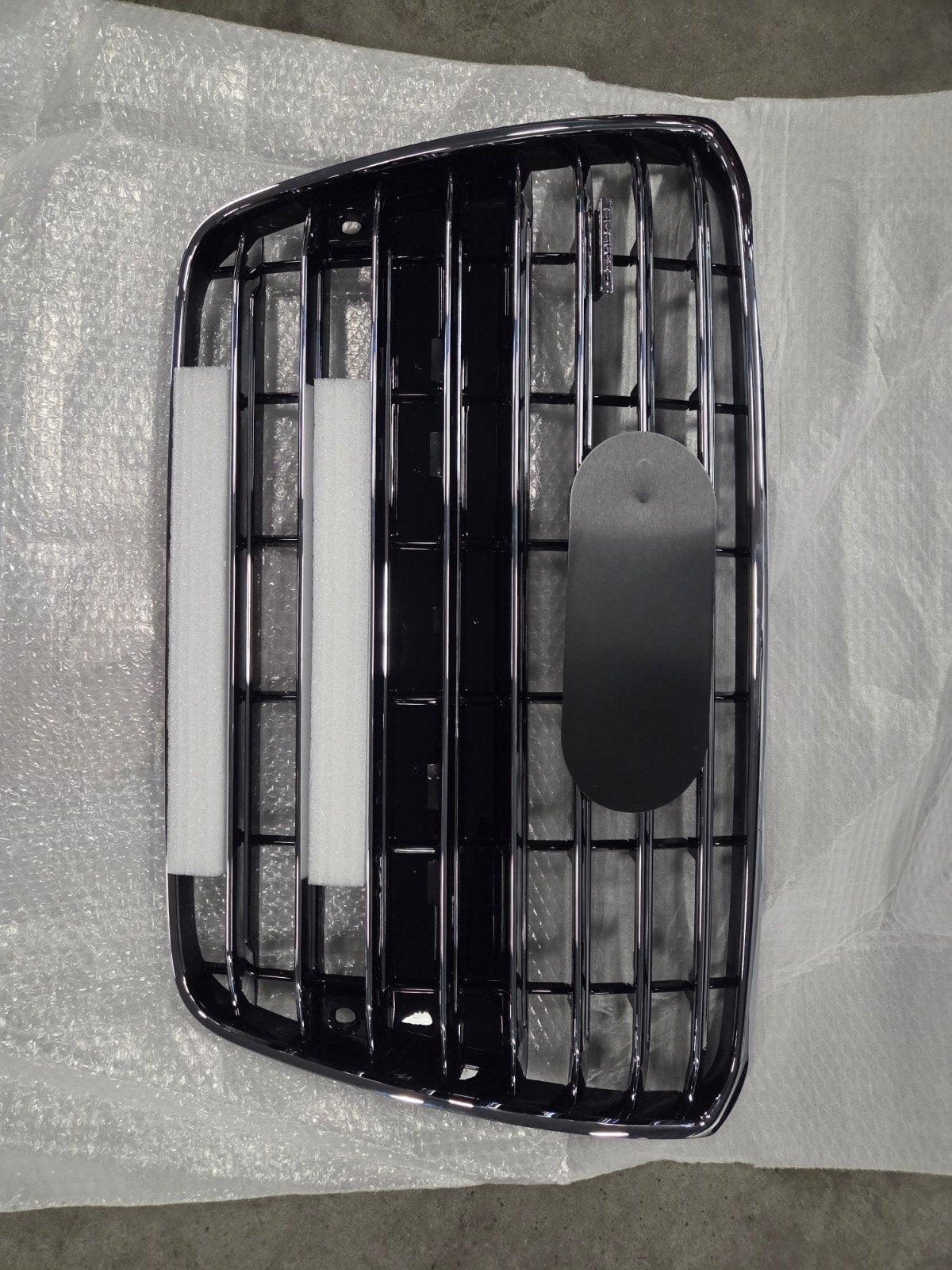 Grille Audi A8 D4 - Nieuw model look, Voor, Nieuw, Bumper, Audi