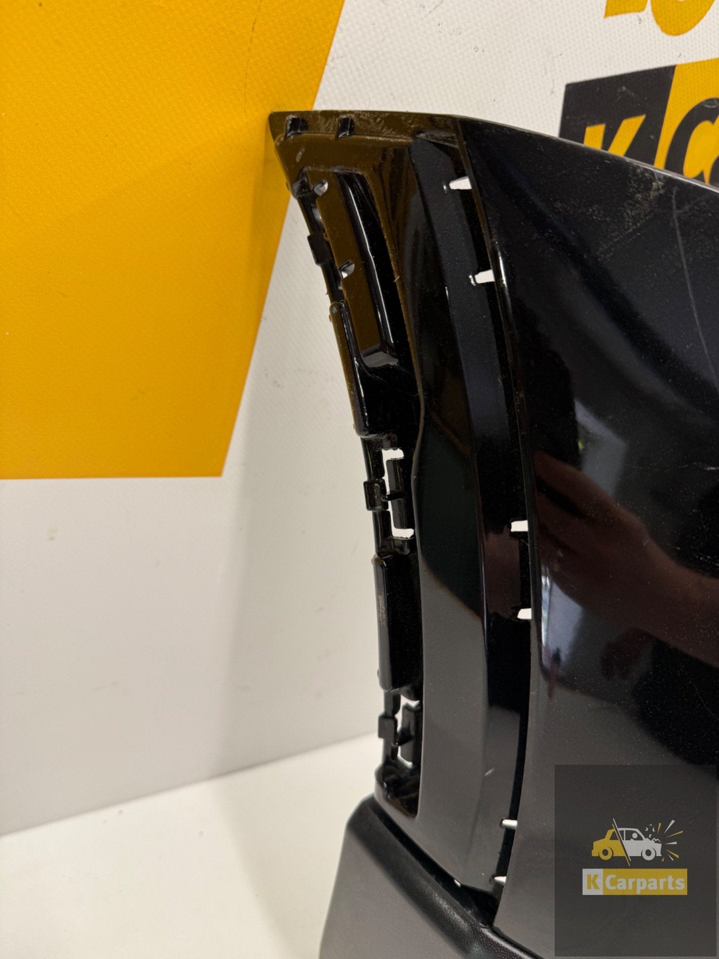 VOLKSWAGEN POLO 6R CROSS VOORBUMPER KLS BUMPER 6r0807221, Gebruikt, Volkswagen AG, Bumper, Berliner Ring 2
38440  Wolfsburg, DE