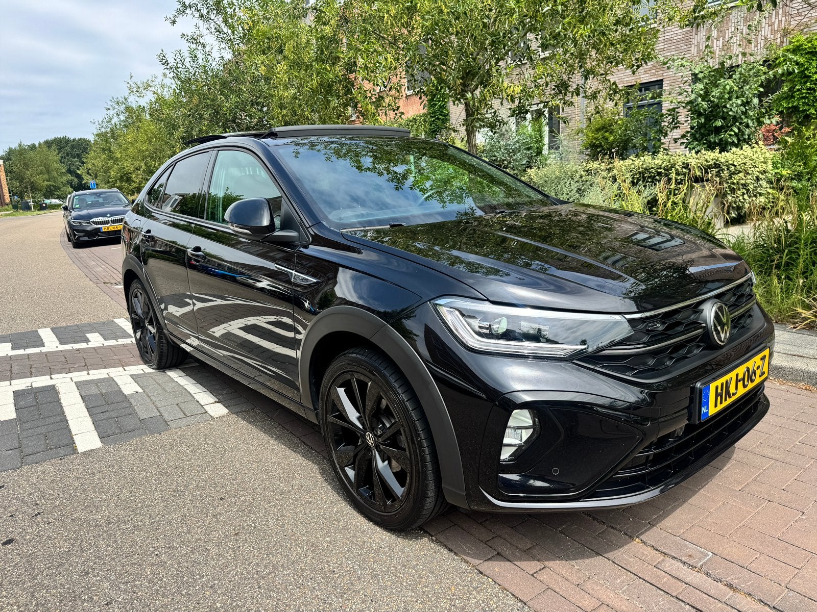 Volkswagen Taigo R-Line DSG | 2024 | 1e Eigenaar, Automatische klimaatregeling, 1192 kg, Zwart, 1200 kg