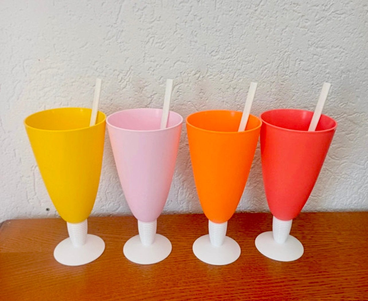 IJscoupes met lepels van Tupperware, Ophalen of Verzenden, Zo goed als nieuw, Beker of Kan