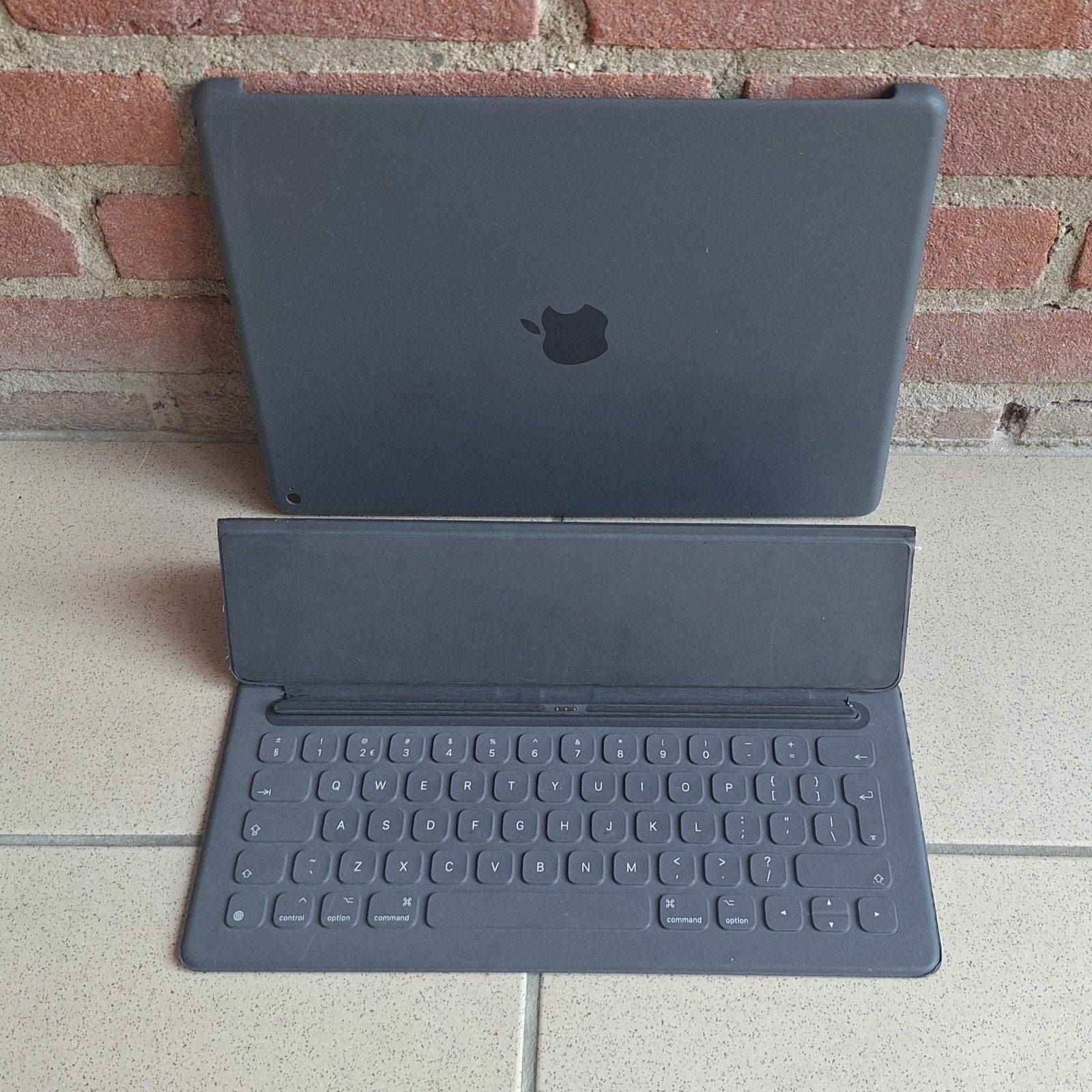 Originele Apple Smart Keyboard + Hoes (Model A1829), Ophalen of Verzenden, 10 inch, Apple iPad, 64 GB