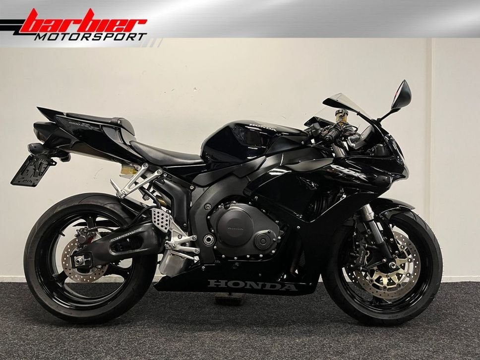 Honda CBR 1000 RR FIREBLADE (bj 2007), Honda, 4 cilinders, Motorrijbewijs A, Bedrijf