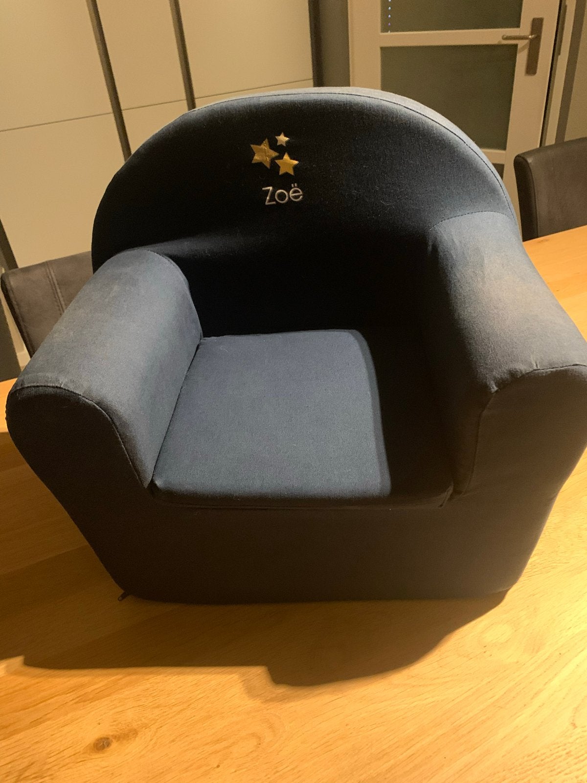 Kinderfauteuil met naam Zoë - Donkerblauw, Kinderen en Baby's, Ophalen, Zo goed als nieuw, Stoel