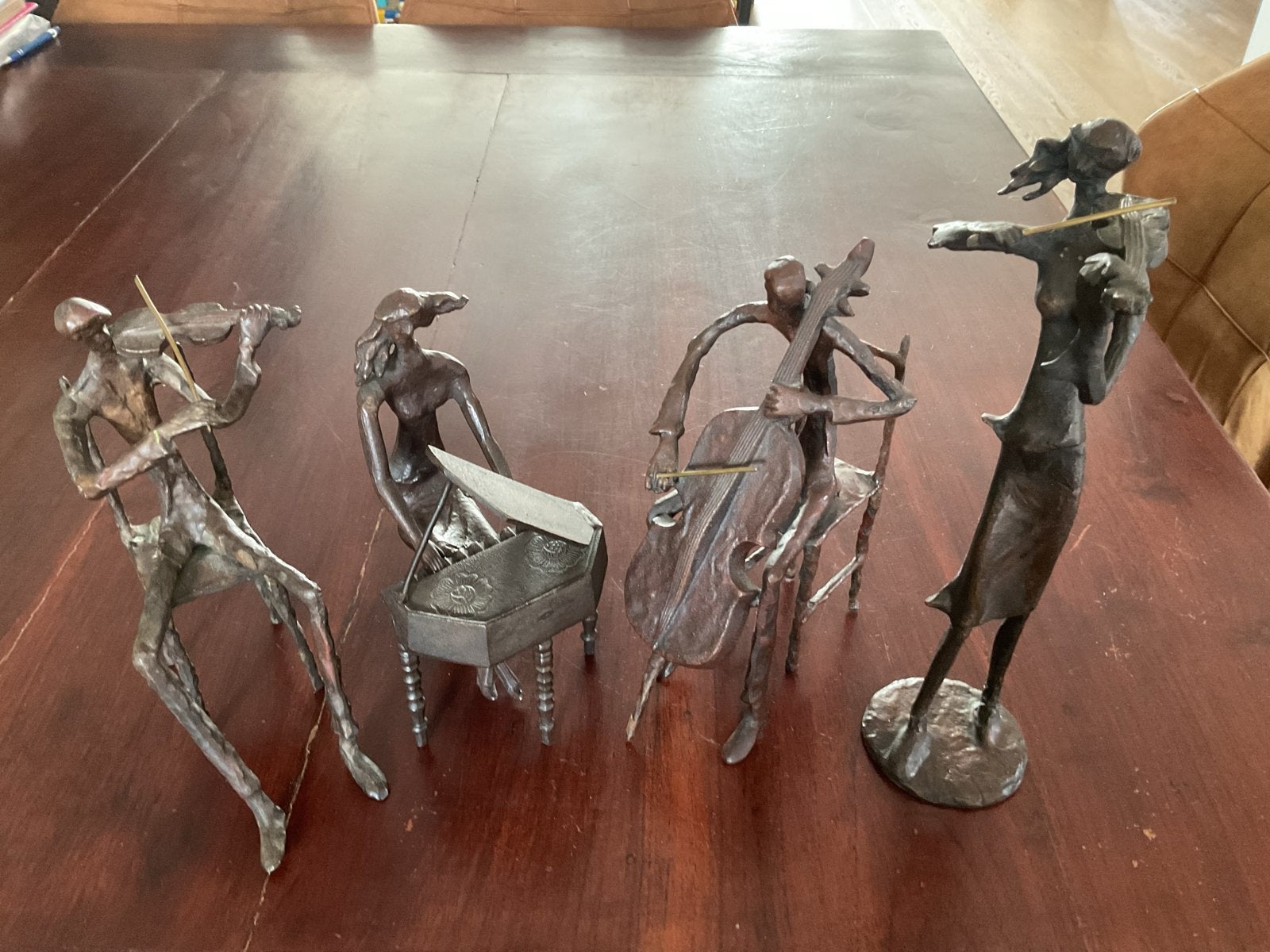 Set van 4 bronzen beelden: Muzikanten, Groep mensen, Ophalen of Verzenden, 20 - 50 cm, Beeld