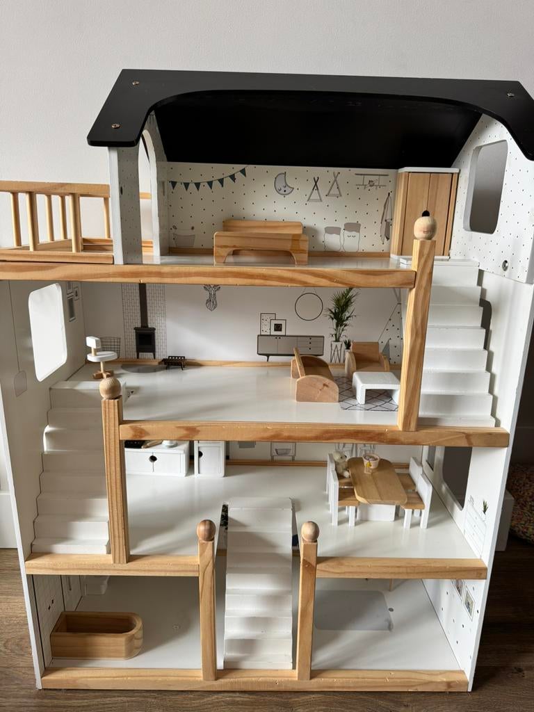 XL houten poppenhuis Petit Amelie, Kinderen en Baby's, Speelgoed | Poppenhuizen, Ophalen, Gebruikt, Poppenhuis