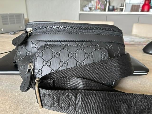 Nw zwart leren GUCCI heuptasje, Ophalen of Verzenden, Nieuw, Zwart, Overige typen