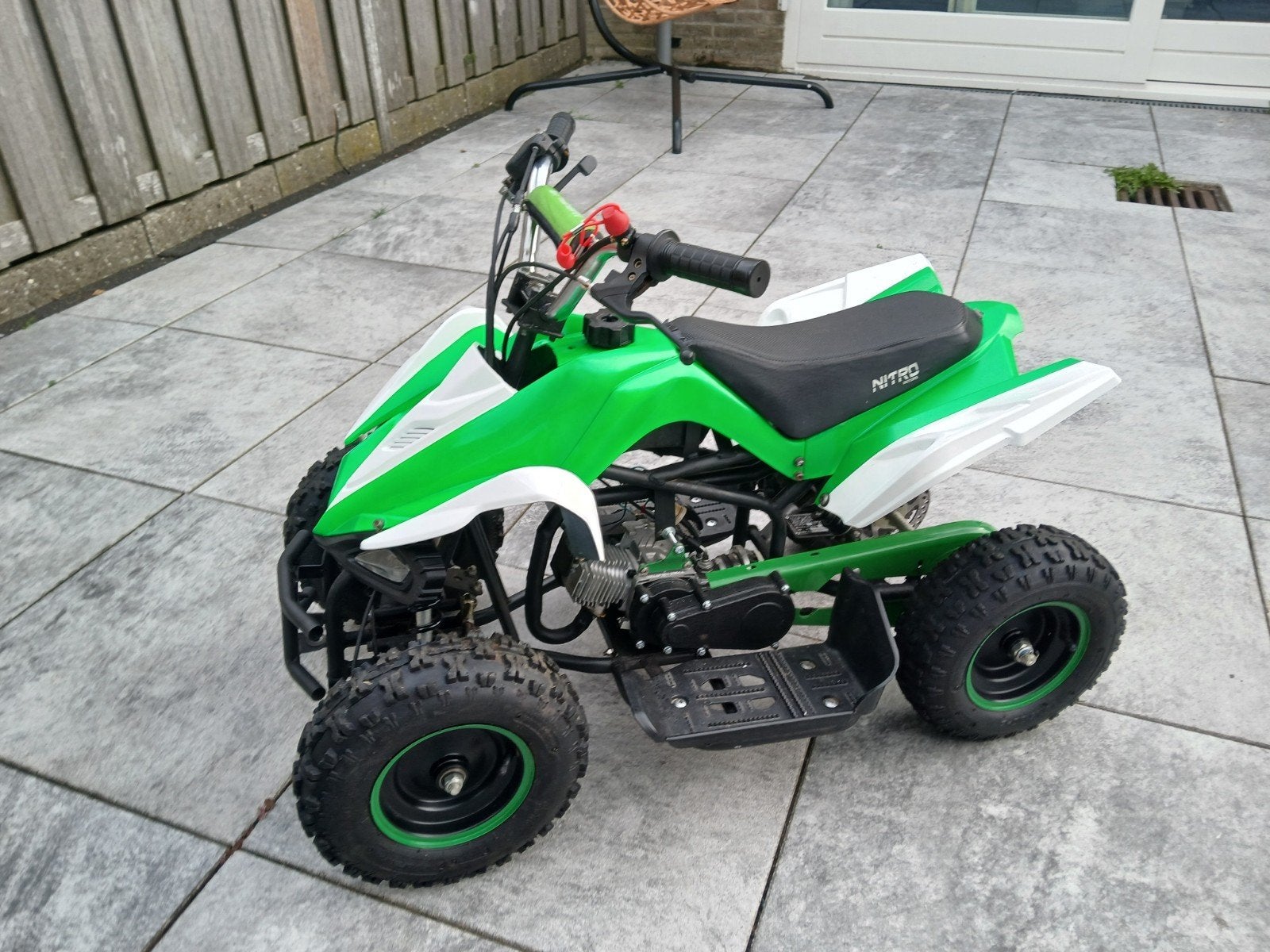Foto 2 van Nitro Kinderquad - Groen/Wit