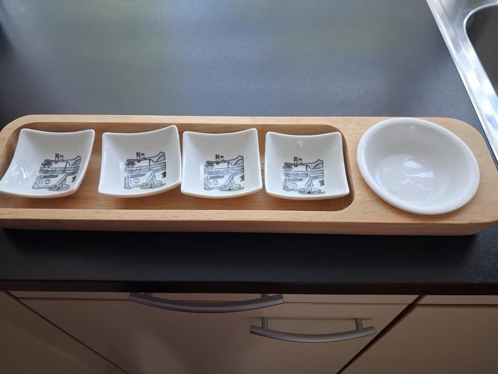 Tapas/borrelplank met schaaltjes 'k ook Servies en Kookgerei, Keramiek, Nieuw, Ophalen of Verzenden, Schaal of Schalen