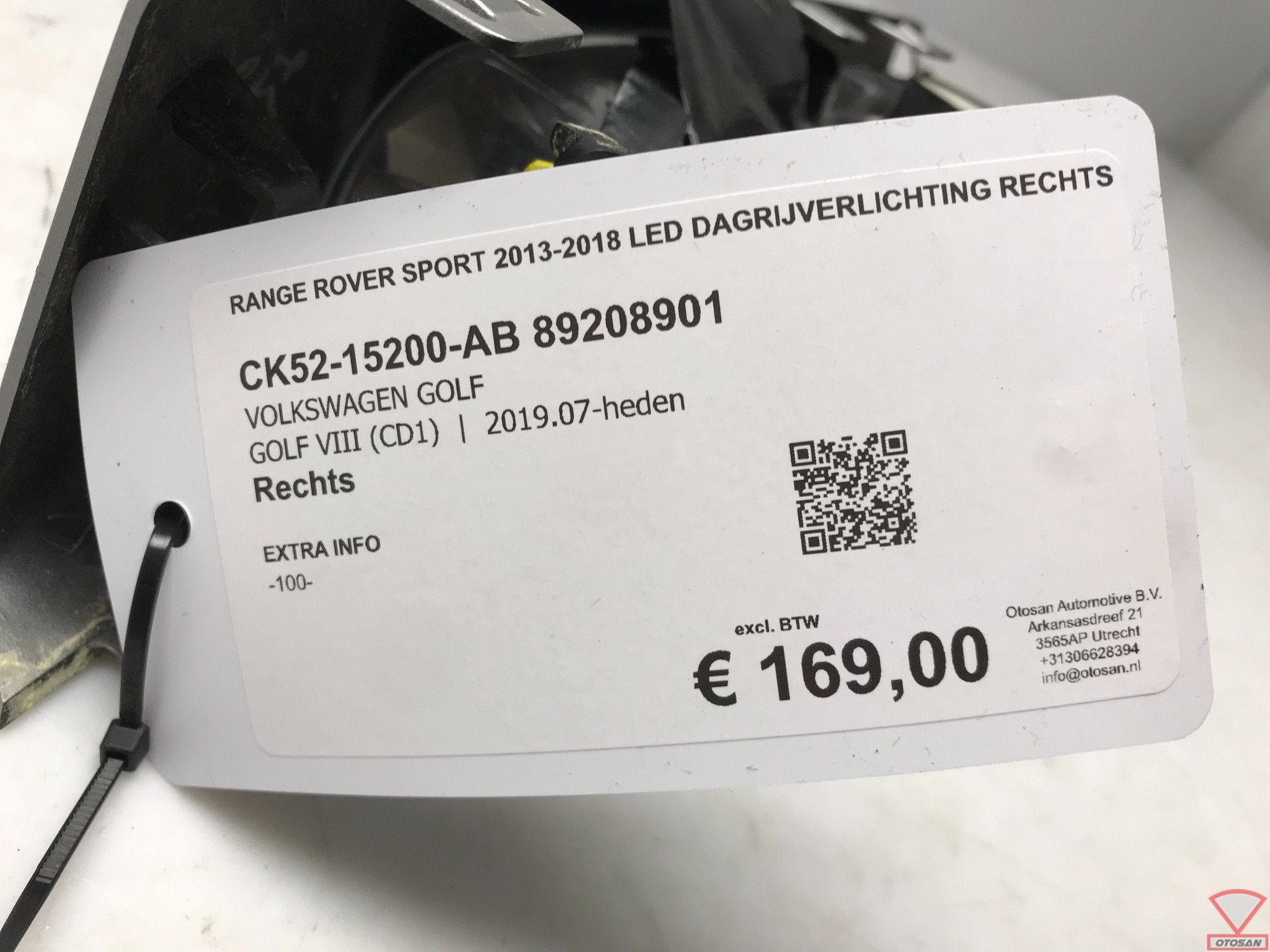 Range Rover Sport 13-18 LED Dagrijverlichting Rechts CK52-15, Gebruikt, Volkswagen, Abbey Road, Whitley 1
CV3 4LF  Coventry, Jaguar Land Rover Limited