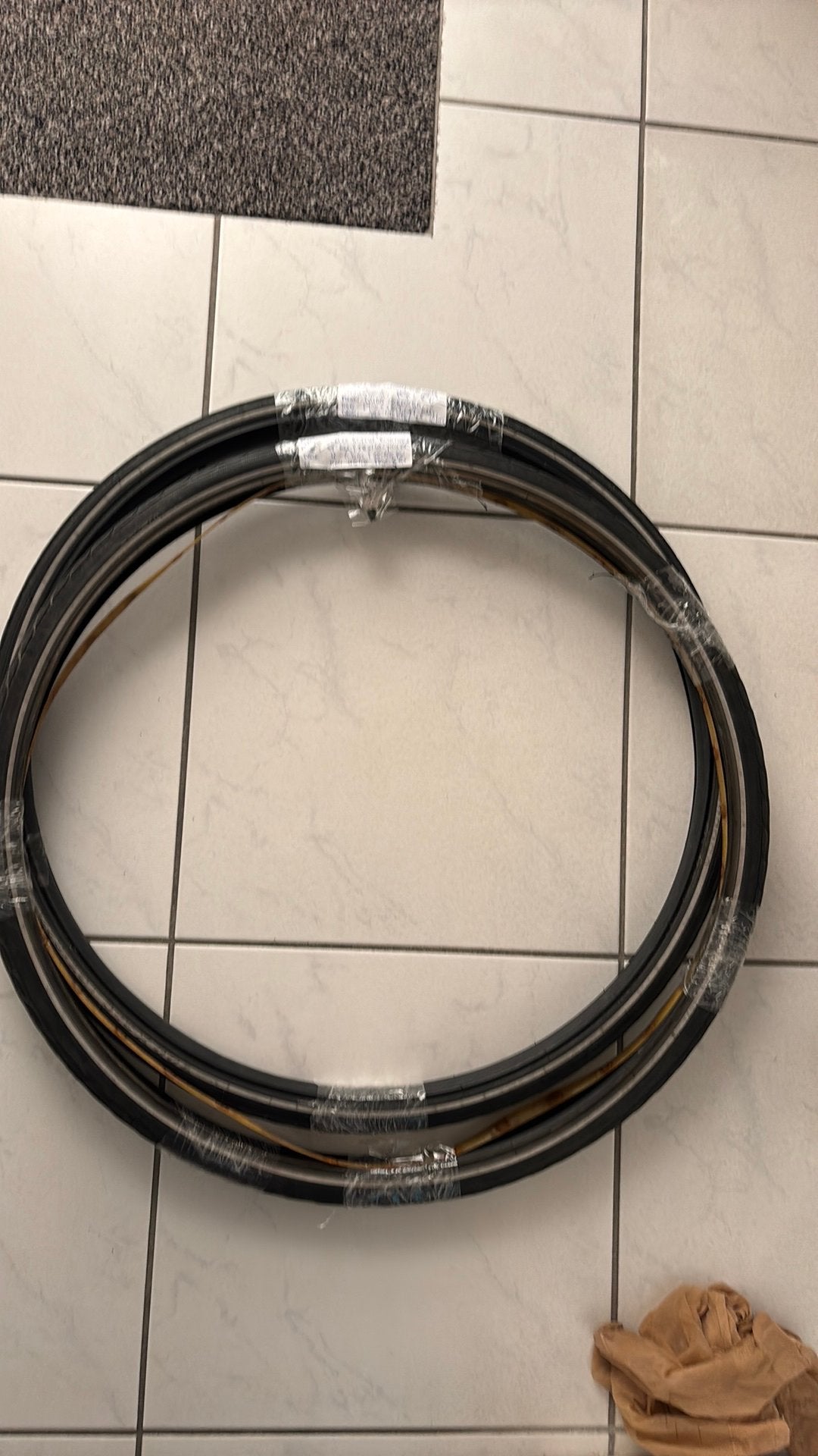 Fietsbanden + 1 aluminium velg, Ophalen, Gebruikt