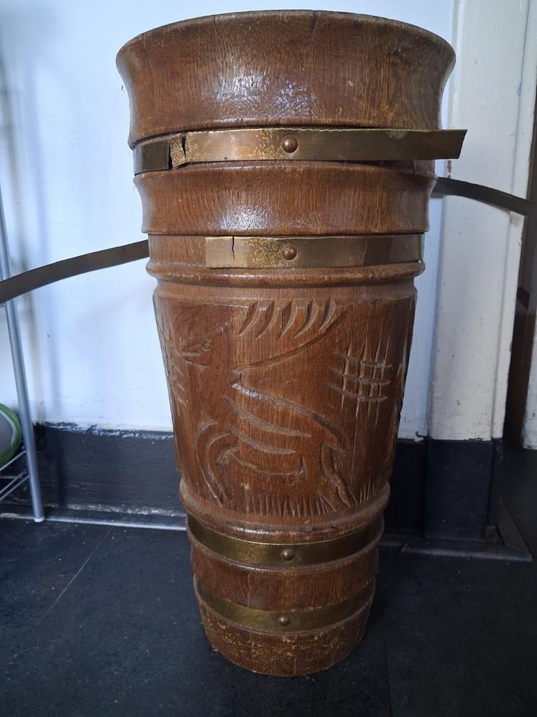 Antieke houten paraplubak met houtsnijwerk en messing, Antiek en Kunst, Ophalen