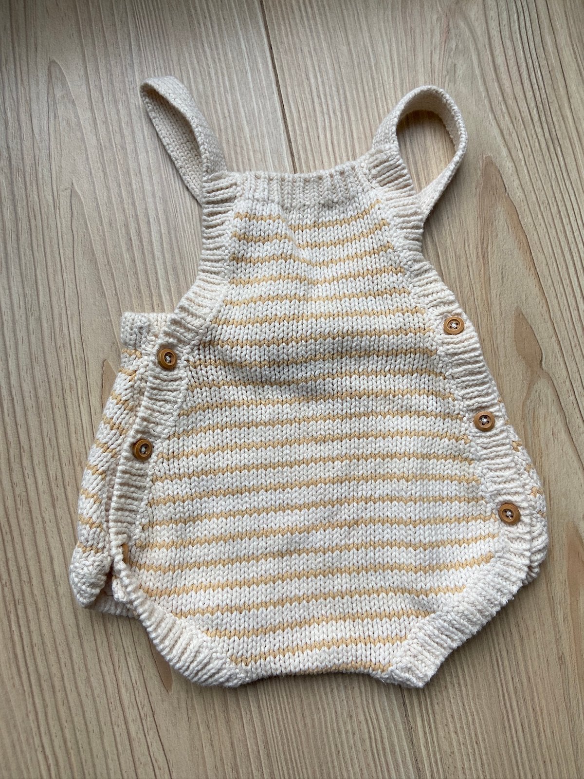 H&M gehaakt boxpakje beige/geel, maat 68, Ophalen of Verzenden, Zo goed als nieuw, Jongetje of Meisje, Pakje