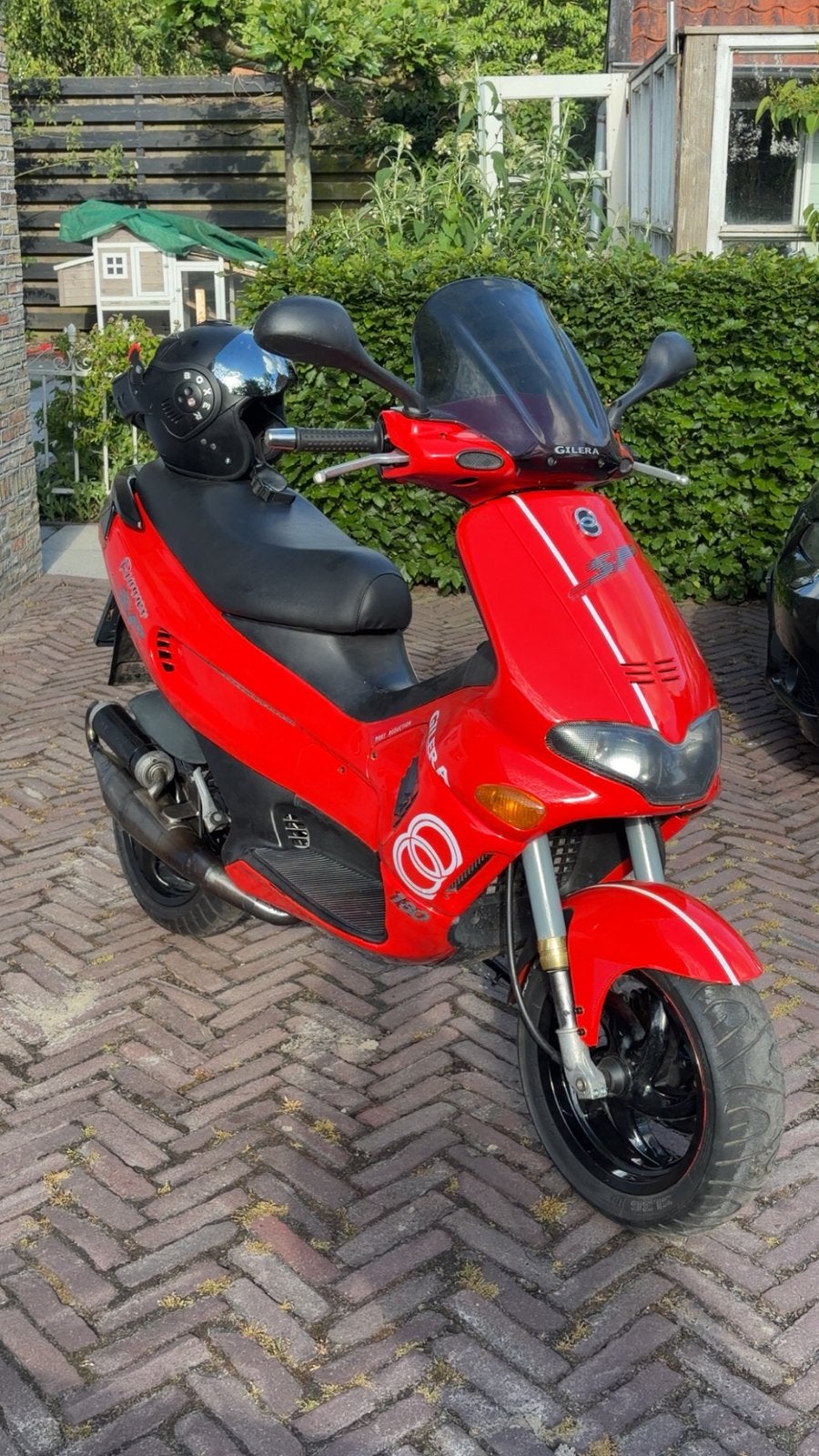 Gilera Runner 172cc - brom, Fietsen en Brommers, Scooters | Piaggio, Overige modellen, Maximaal 45 km/u, Ophalen of Verzenden