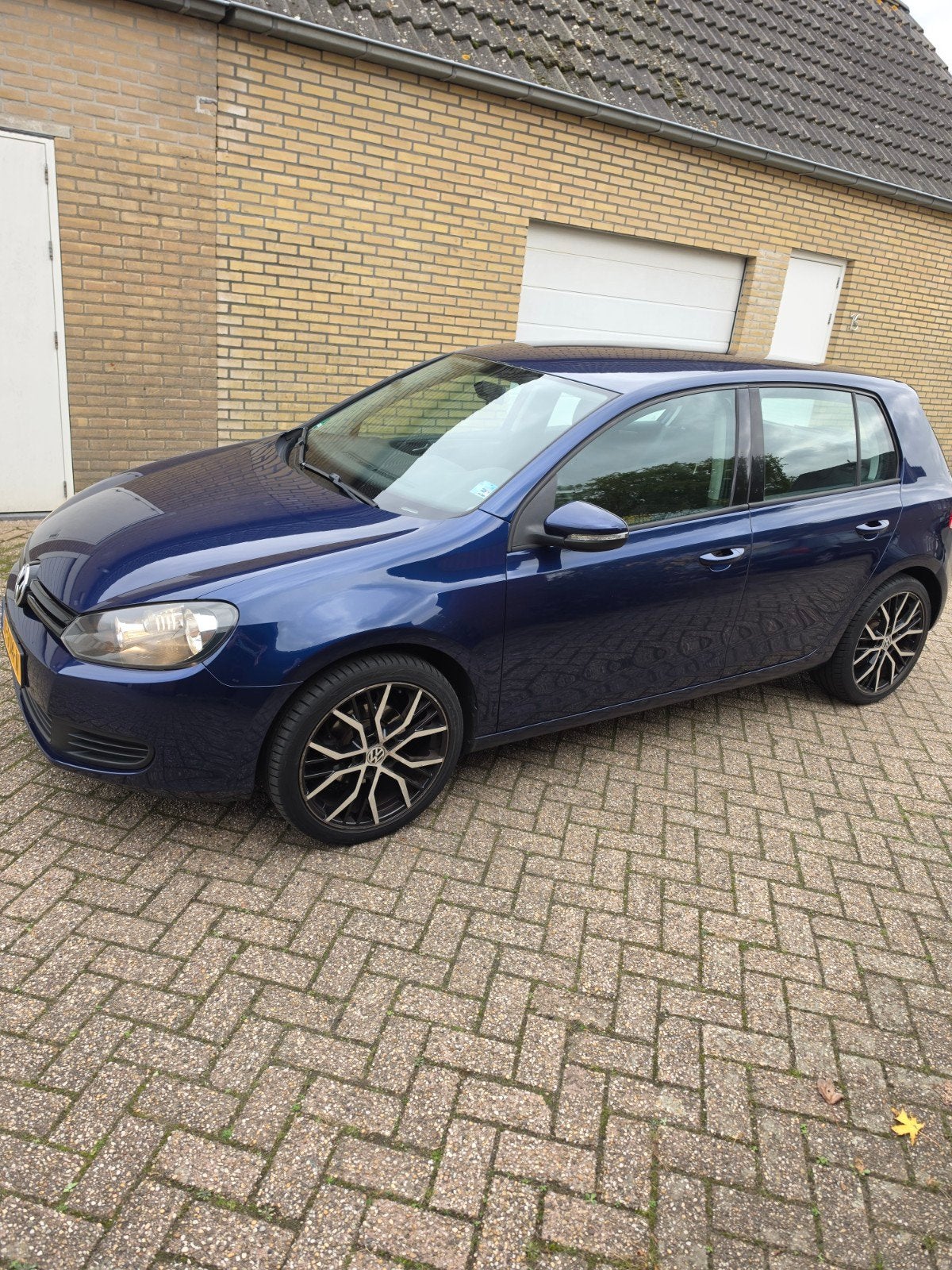 Volkswagen Golf 1.4 16V 59KW 5D 2009 Blauw, Stof, 4 cilinders, Blauw, 49 €/maand