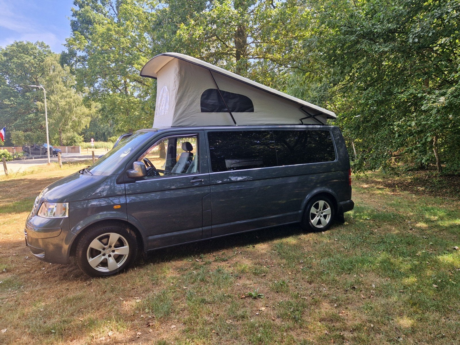 Volkswagen T5 2.5 TDI Automaat Camper – 2006, Particulier