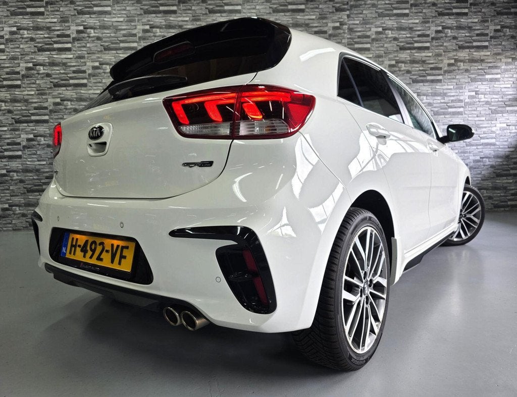 Kia Rio 1.0 TGDI GT-Line *Vol in opties*Camera*Keyless*NAP*!, Auto's, Kia, Voorwielaandrijving, Automatische klimaatregeling, 450 kg