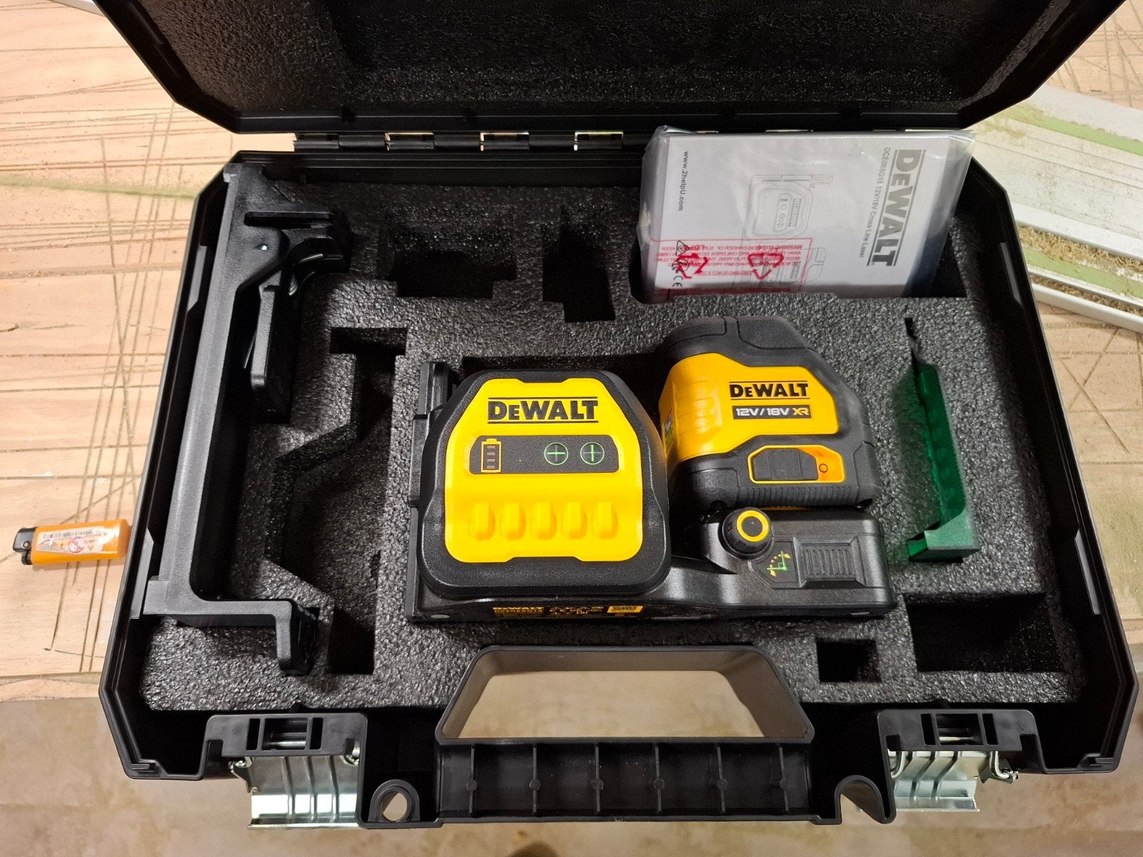 dewalt lijnlaser, Ophalen