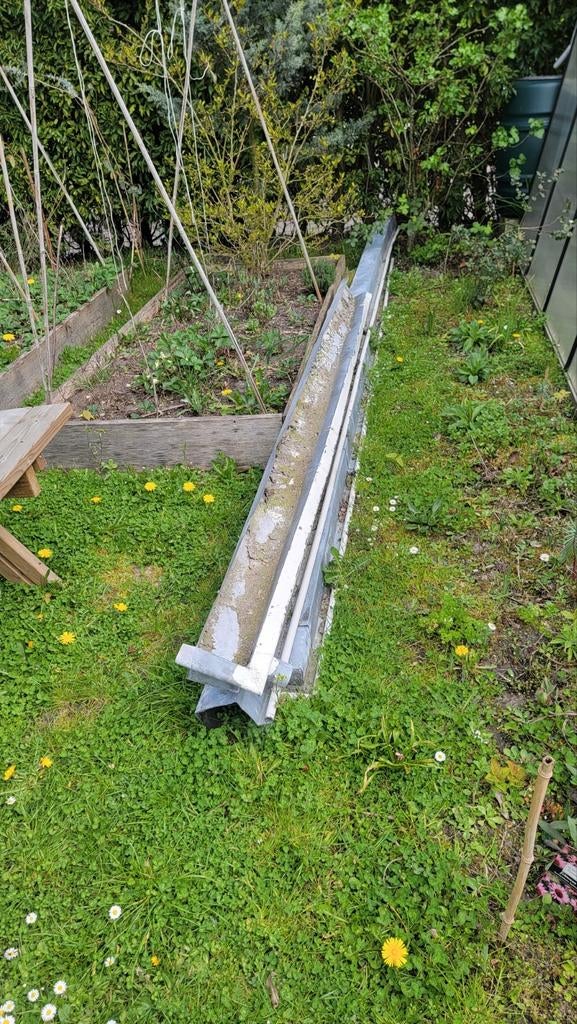 Zinken dakgoot, ca. 12 meter lang, Ophalen