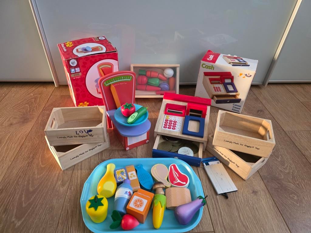 Big Jigs Houten Speelgoed Winkel met Accessoires, Kinderen en Baby's, Speelgoed | Houten speelgoed, Ophalen of Verzenden, Zo goed als nieuw