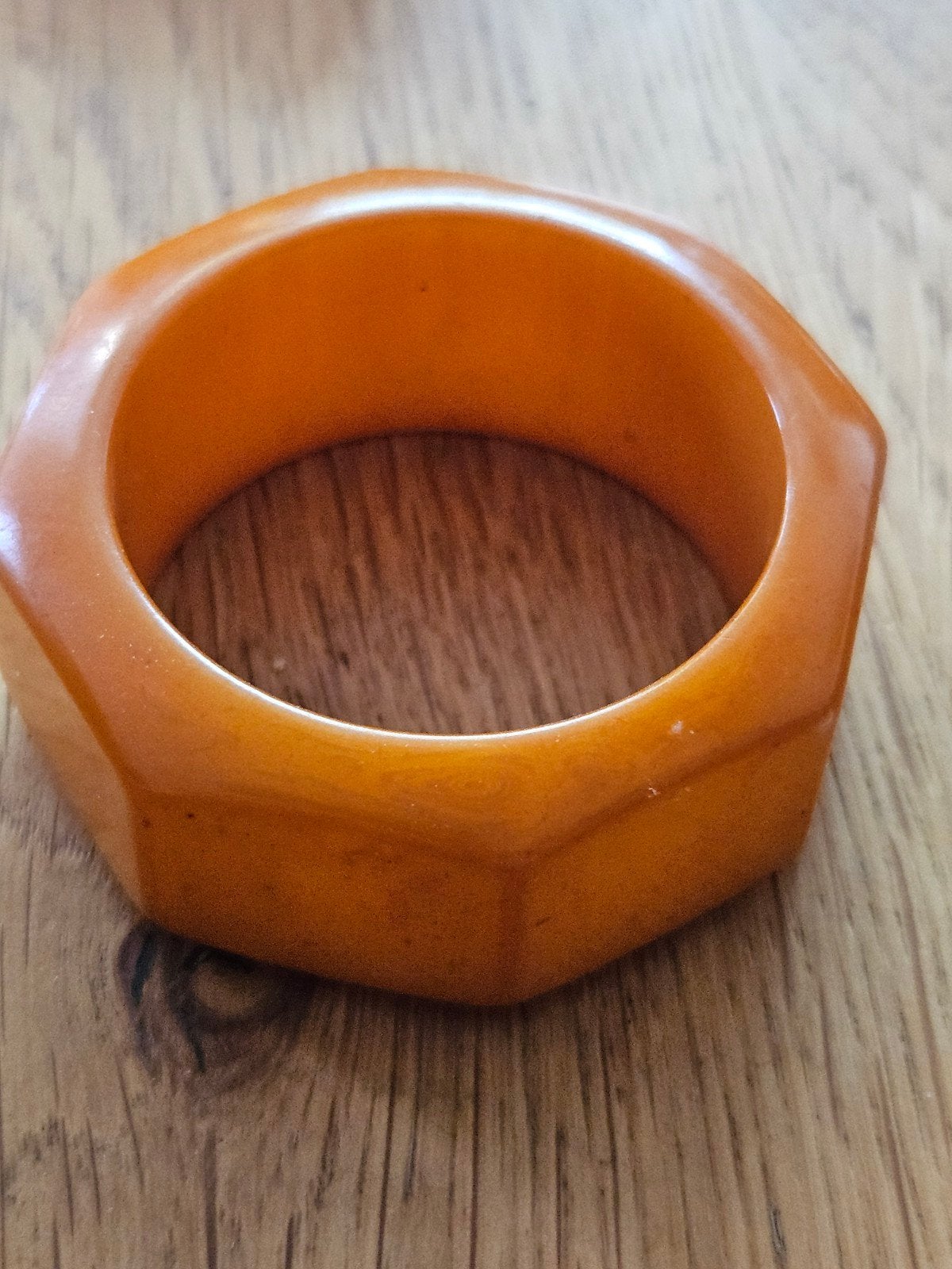 Vintage Bakelieten sjaal ring servet - Oranje Hexagon, Ophalen of Verzenden