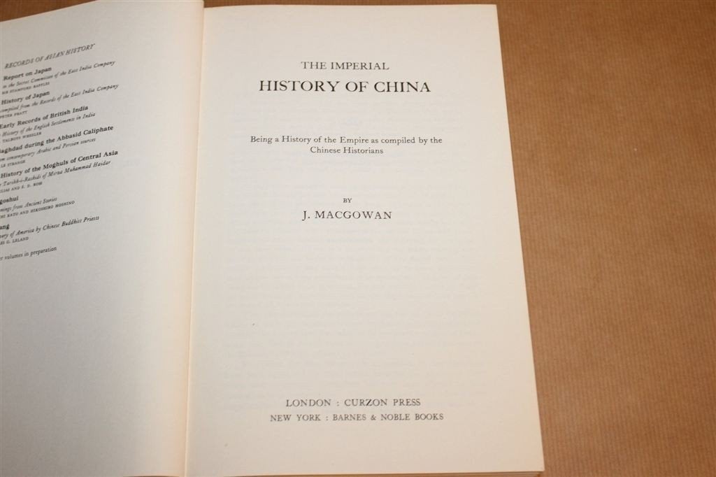 Imperial History of China — Dik Vintage Boek [1973], Ophalen of Verzenden, Gelezen, Azië