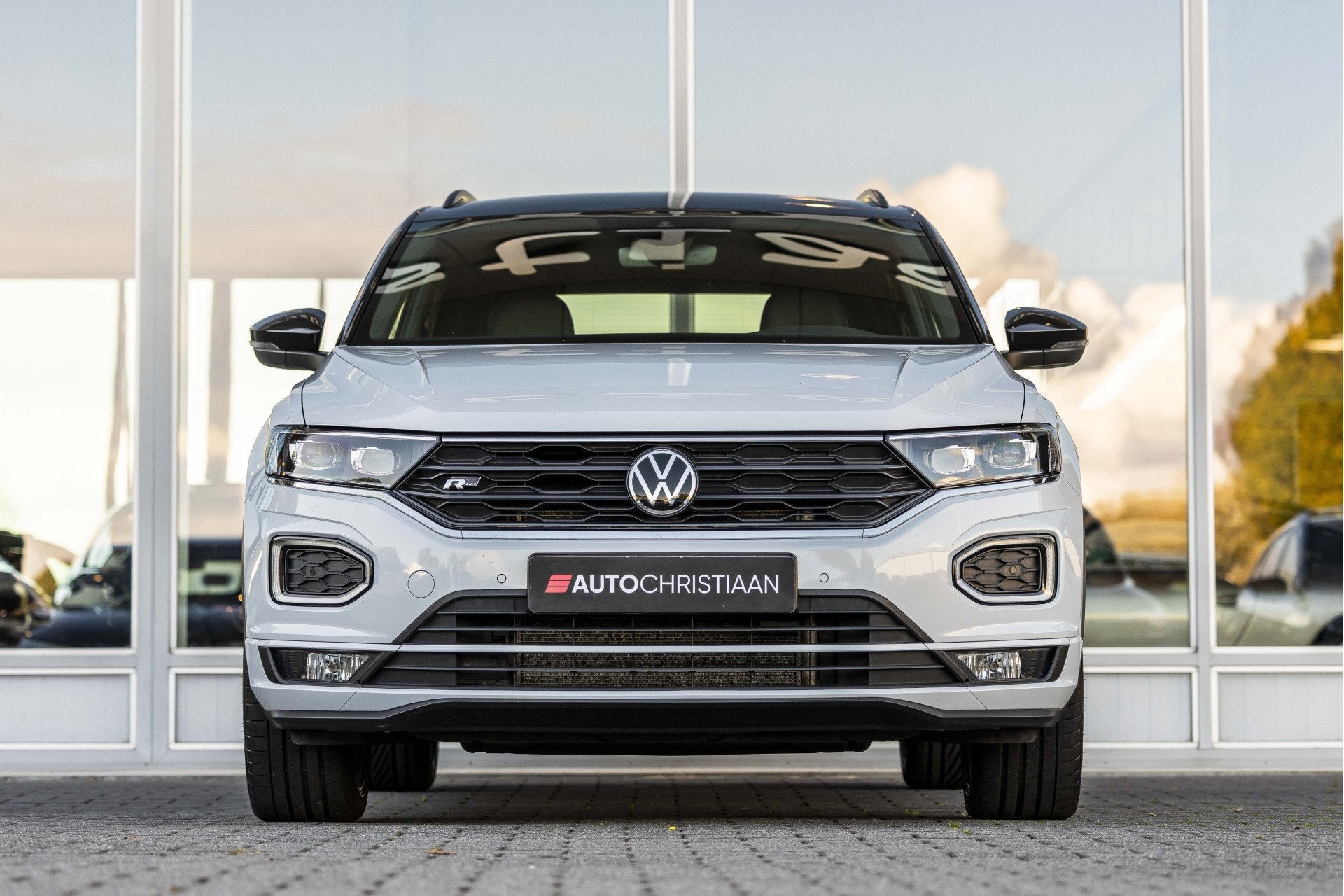 Volkswagen T-Roc 2.0 TSI 4Motion Sport Business R | Camera |, Auto's, 12 maanden, Gebruikt, Euro 6, Wit