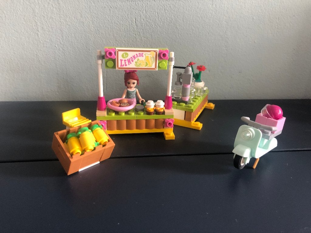Lego Friends : Mia's Limonadekraam - 41027, Compleet, Lego, Friends, Ophalen of Verzenden