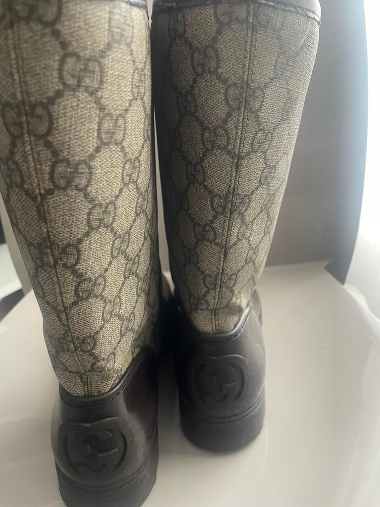 Gucci luxe design dameslaars, Kleding | Dames, Schoenen, Zo goed als nieuw, Hoge laarzen, Bruin, Ophalen of Verzenden