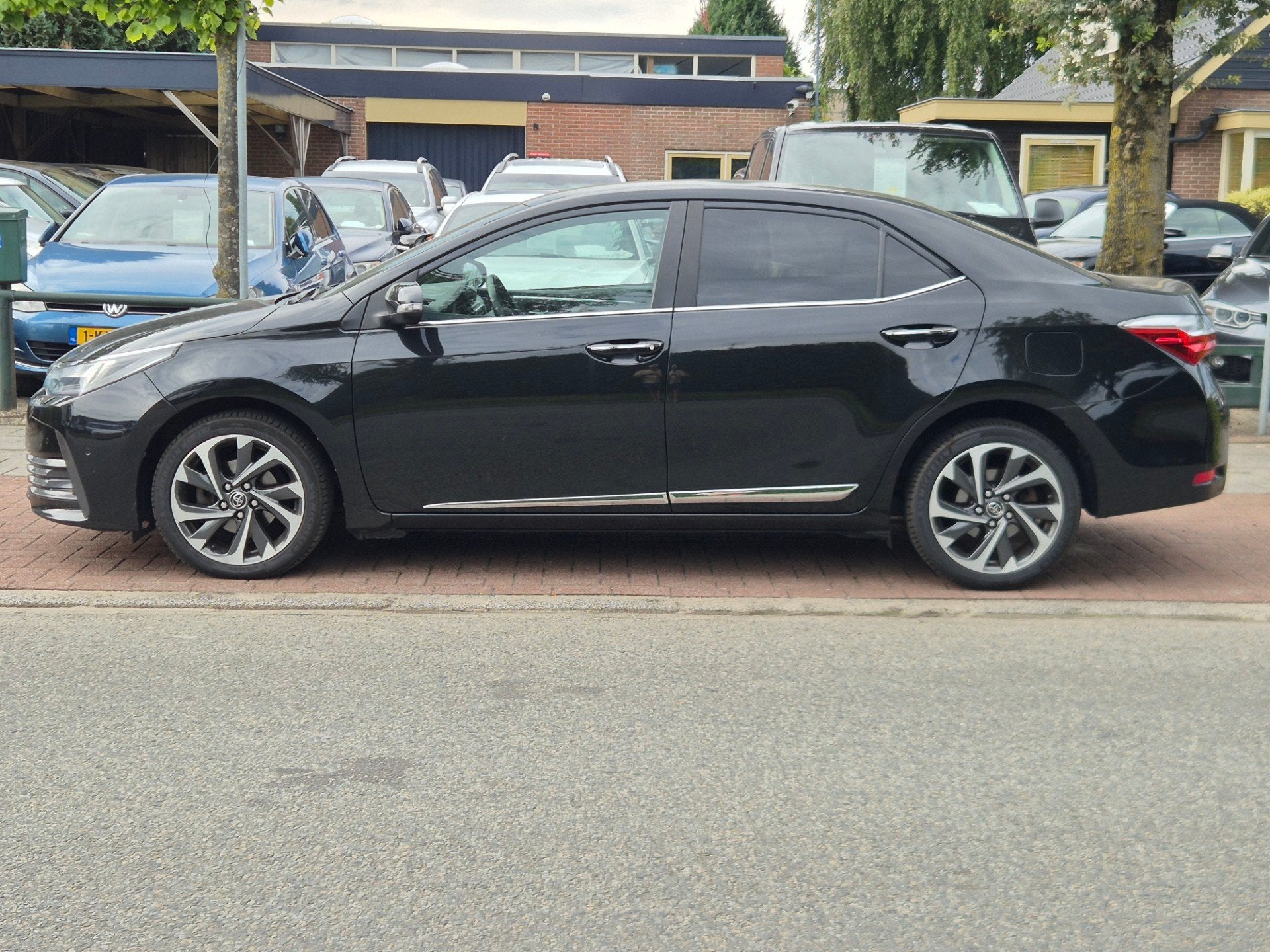 Foto 3 van Toyota COROLLA SEDAN 1.6 *AUTOMAAT| ZEER NETTE AUTO
