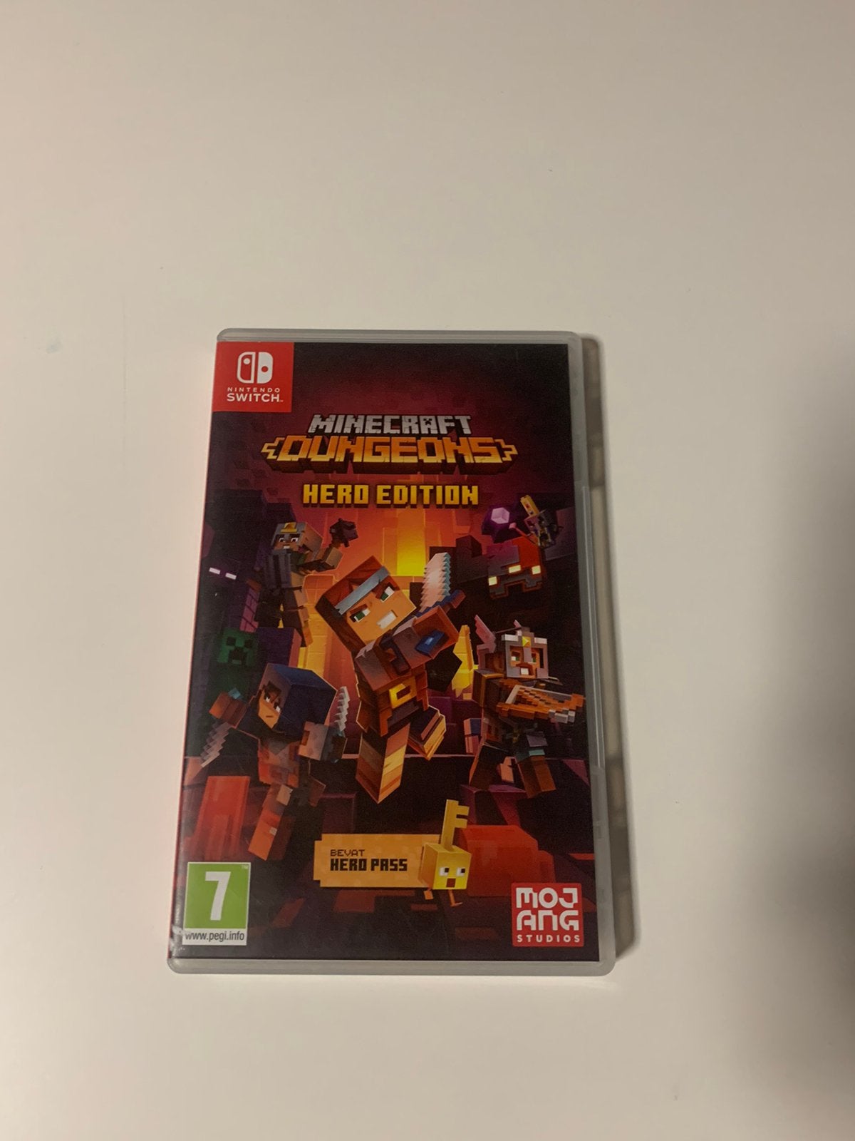 Minecraft Dungeons Hero Edition | Nintendo Switch, Spelcomputers en Games, Games | Nintendo Switch, Avontuur en Actie, 1 speler