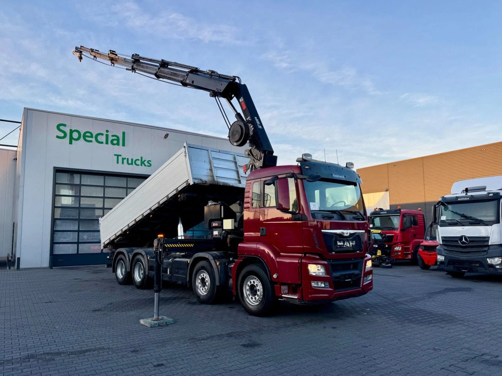 MAN TGS 35.480 BL / 8x4 / Euro 6 / Kipper / Bord matic / HIA, Auto's, Automaat, Achterwielaandrijving, Euro 6, MAN