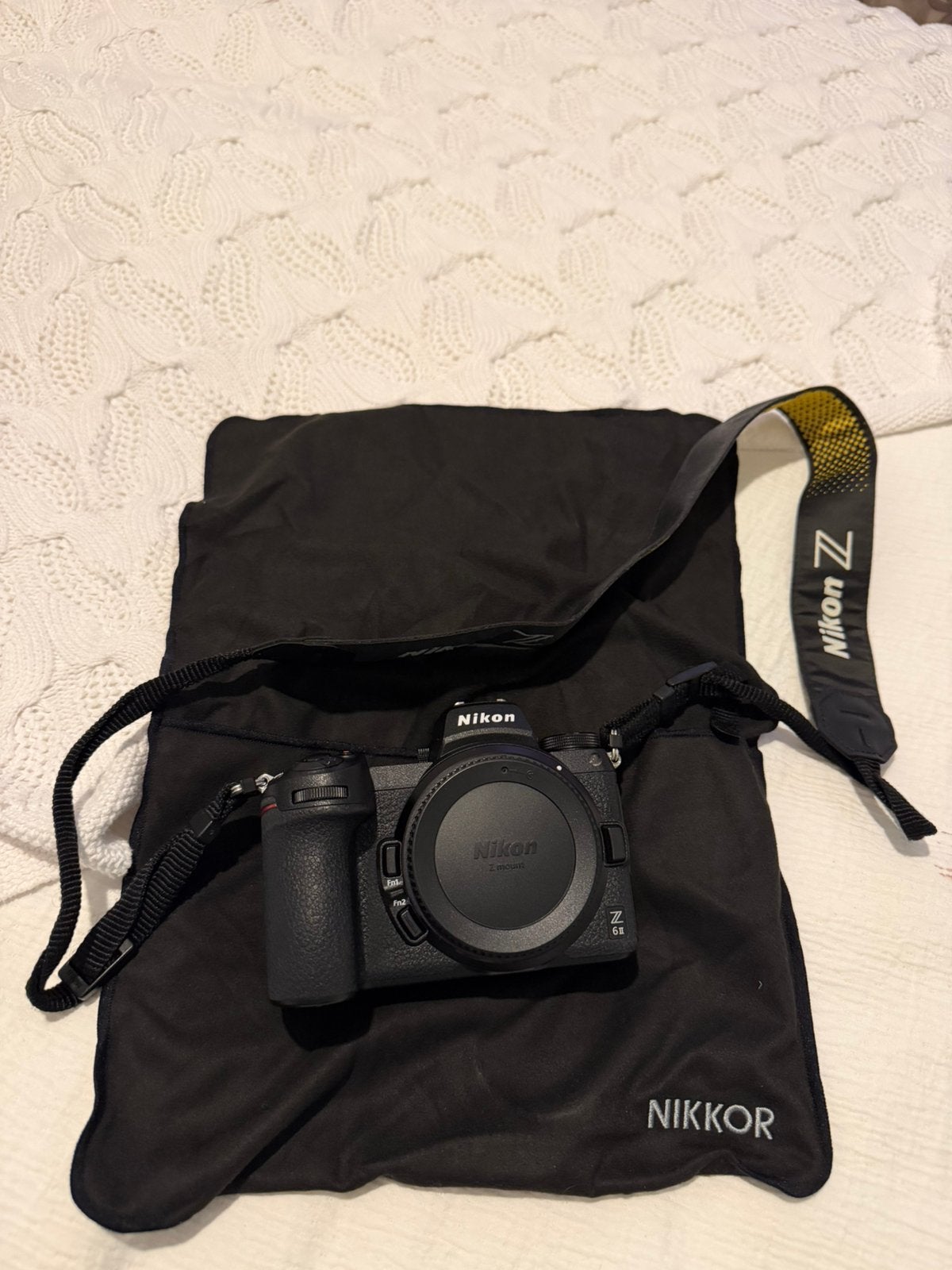 Nikon Z6II Systeemcamera Body ( incl garantie) extra battery, Audio, Tv en Foto, Fotocamera's Digitaal, Ophalen, Zo goed als nieuw