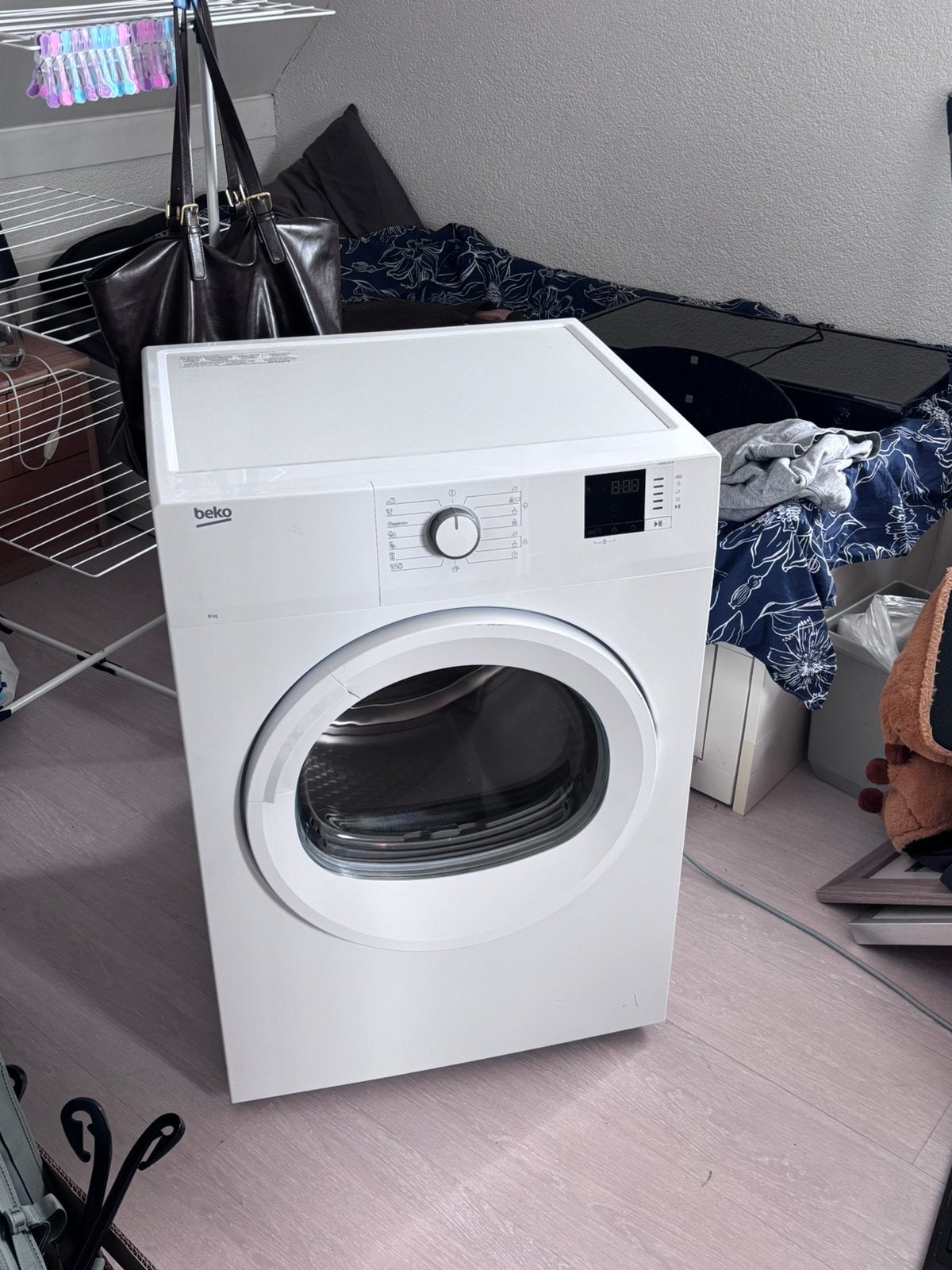 Beko droger 8kg, Ophalen, Zo goed als nieuw, Voorlader, 85 tot 90 cm