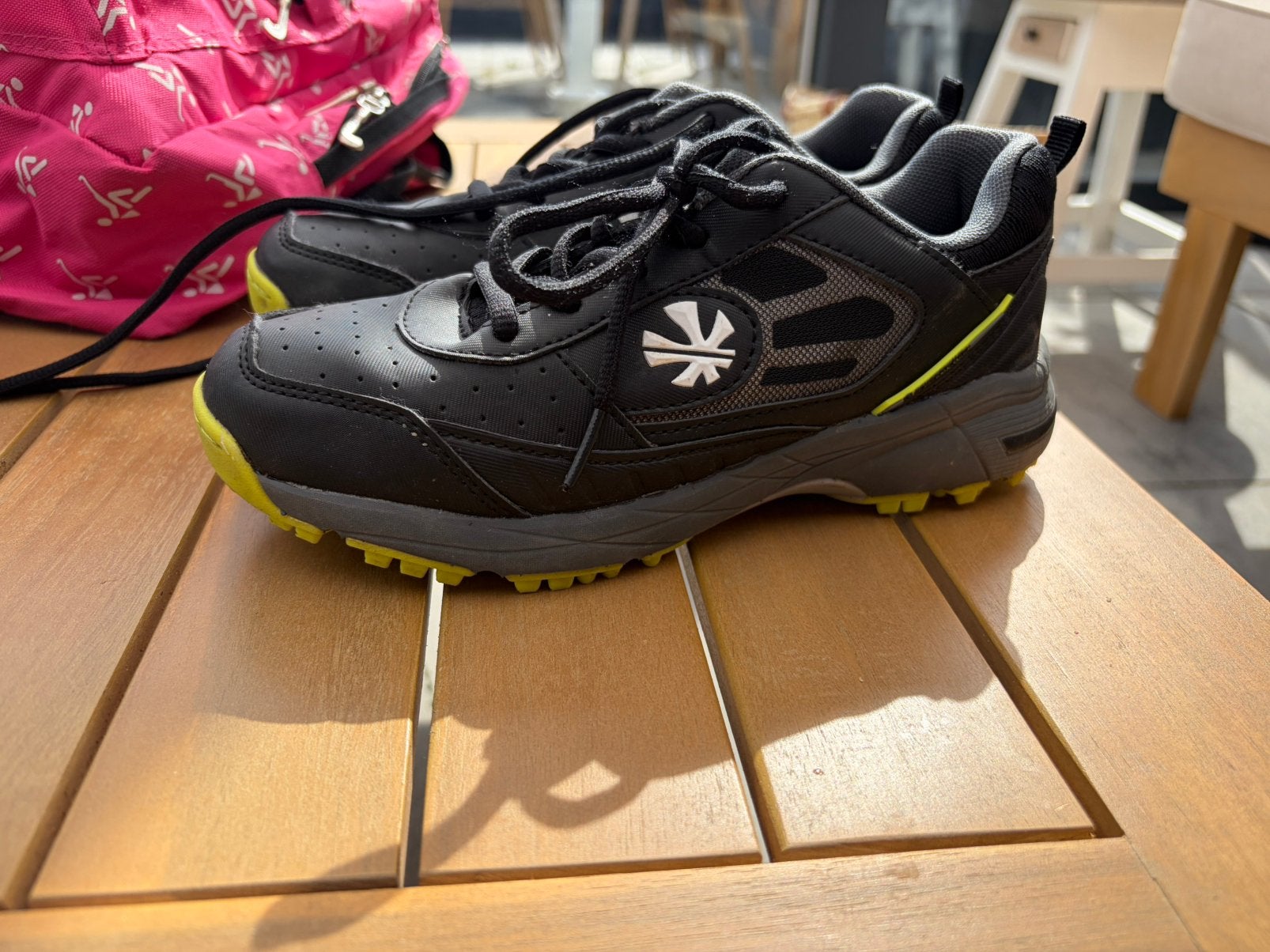 Hockeyschoenen maat 35, Sport en Fitness, Ophalen, Zo goed als nieuw, Schoenen