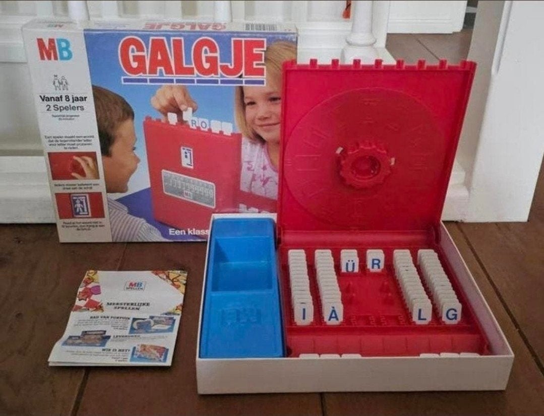 Galgje- Vintage- van MB- Netjes/compleet-Verzend ook., Hobby en Vrije tijd, Een of twee spelers, Ophalen, Gebruikt, MB Spellen