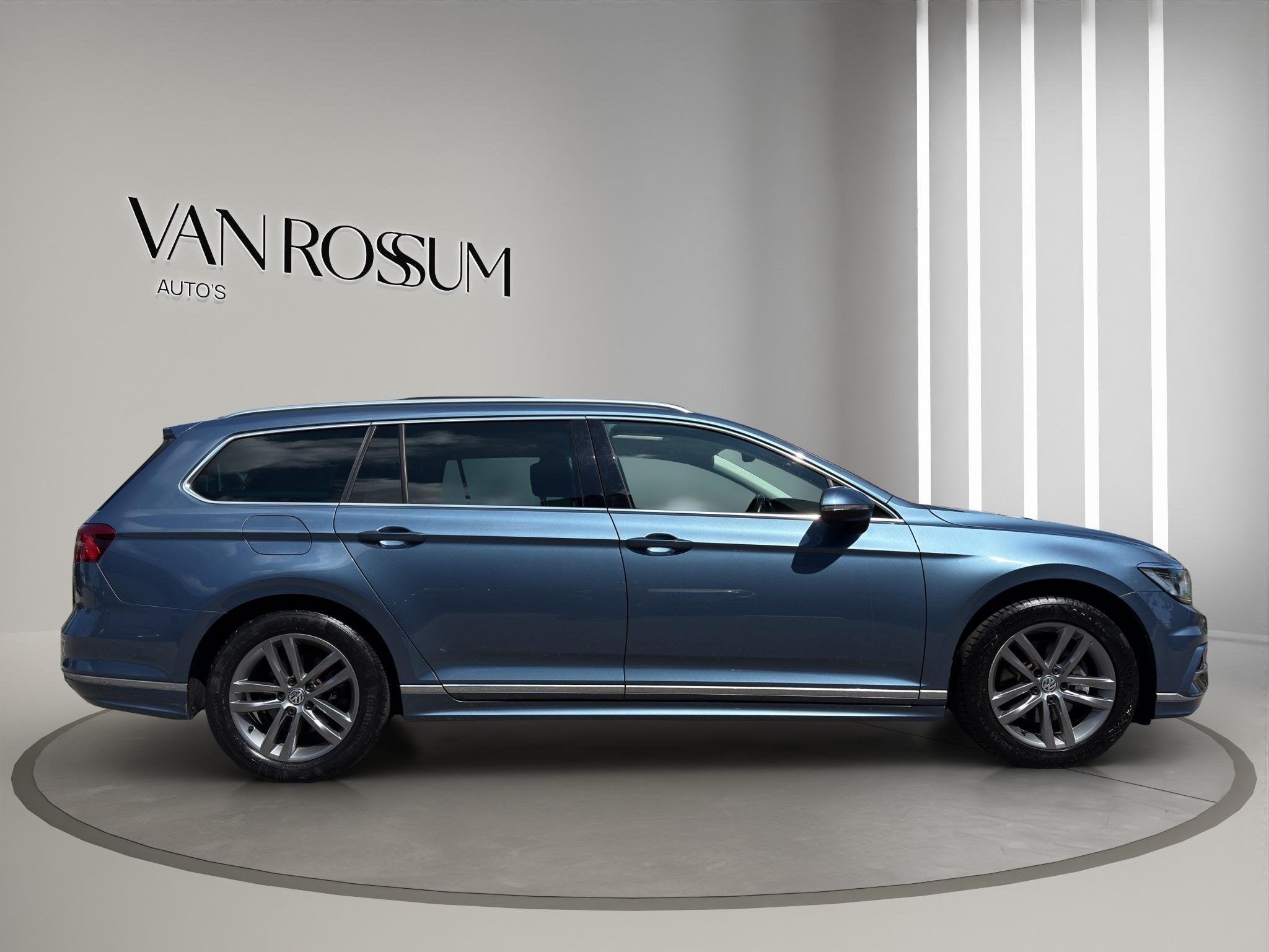 Volkswagen Passat Variant 1.4 TSI ACT Connected Series Plus, Auto's, Volkswagen, Gebruikt, 4 cilinders, 150 pk, Blauw