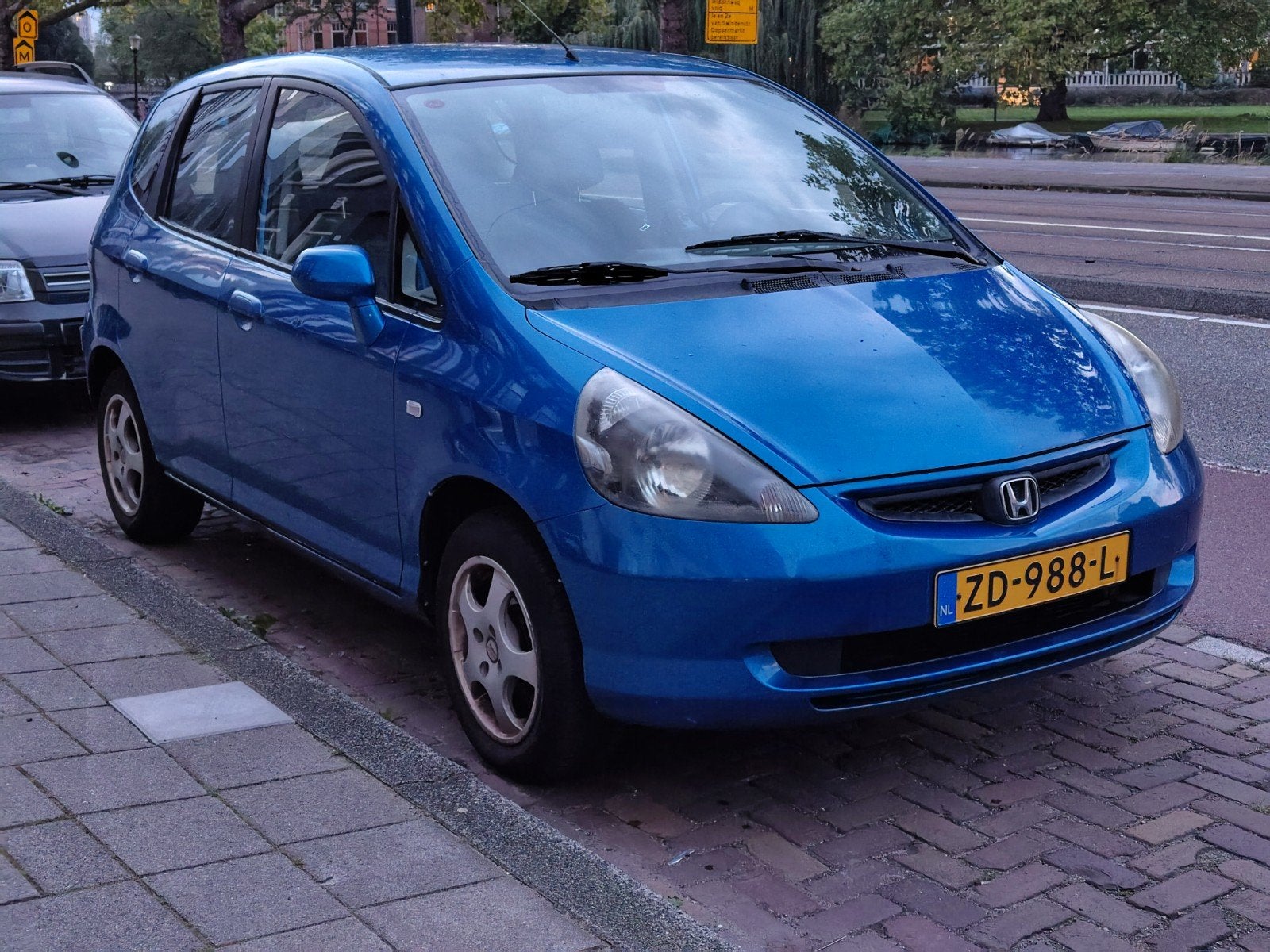 Honda Jazz 1.4 i-DSI 2004 | APK tot 18-11-2026 | 185.000 km, Auto's, 83 pk, 40 €/maand, Blauw, Stationwagon