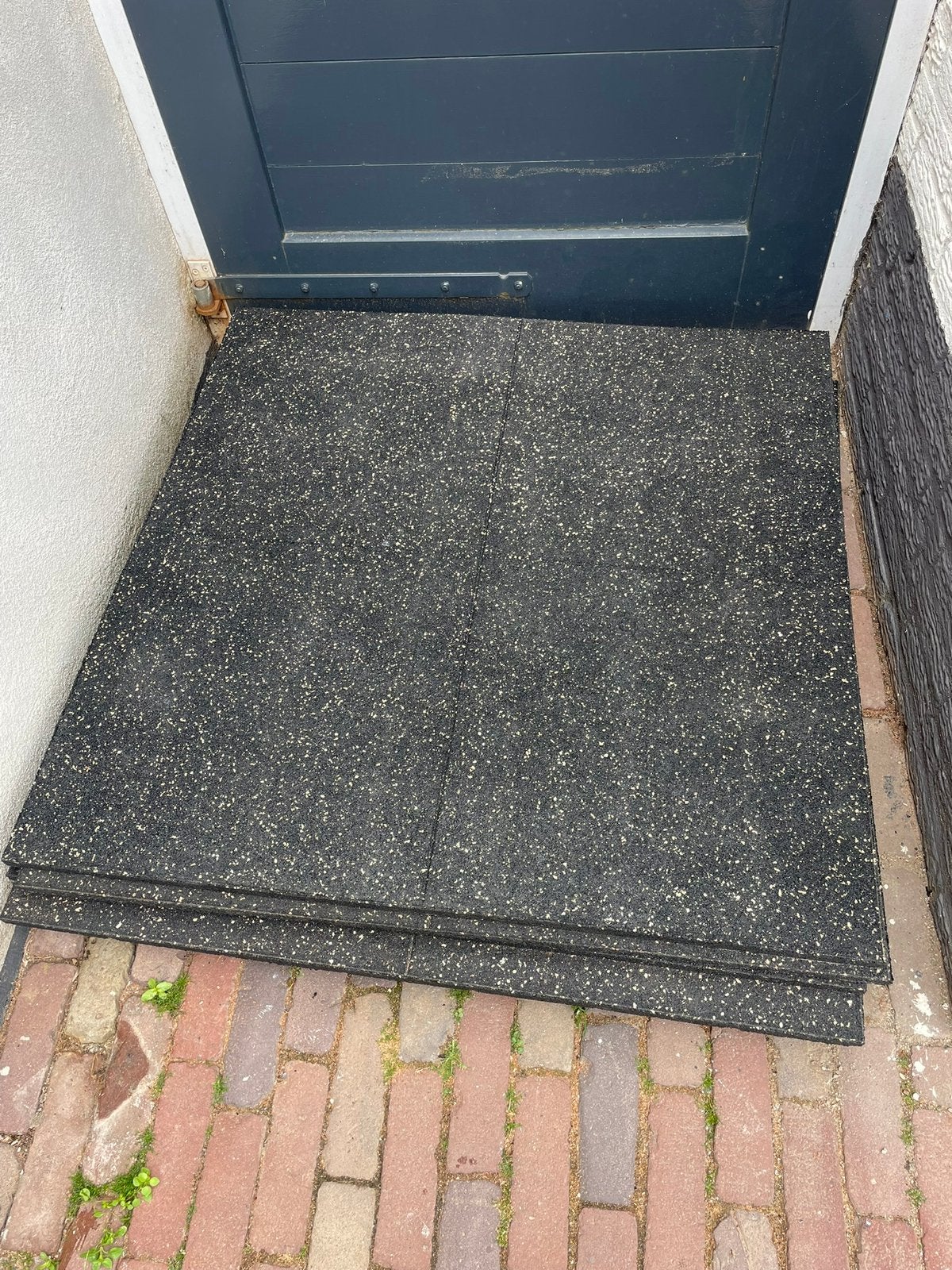 Stevige rubber tegels 1x1m, Sport en Fitness, Ophalen, Zo goed als nieuw, Fitnessmat