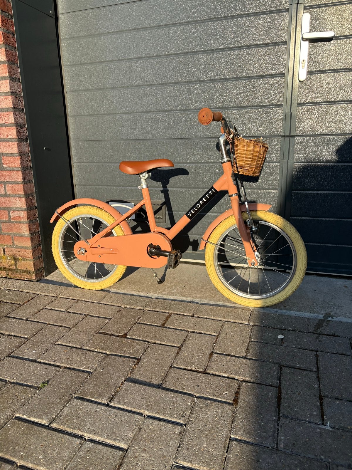 Veloretti maxi 16 inch - Zo goed als nieuw, Ophalen, Zo goed als nieuw, Terugtraprem, 16 tot 20 inch