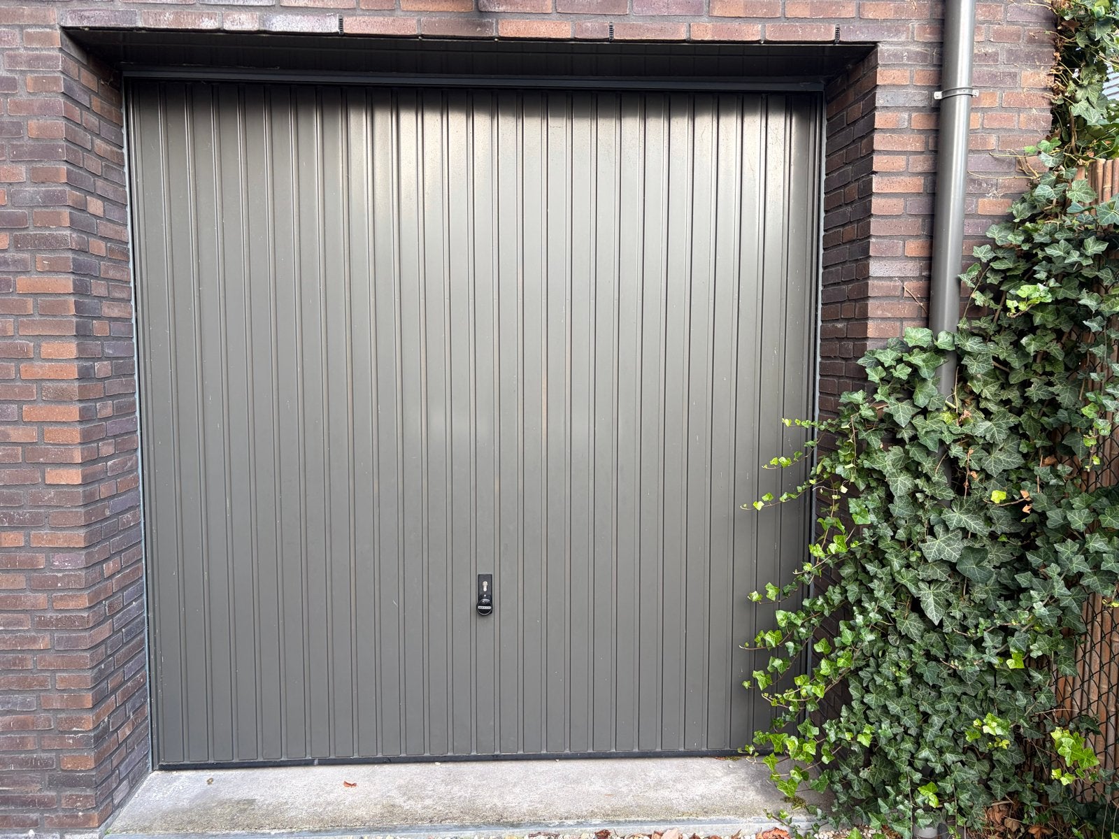 Hörmann Garagedeur N80 - 2375x2375 mm - Zo goed als nieuw, 215 cm of meer, Garagedeur, Zo goed als nieuw, Metaal